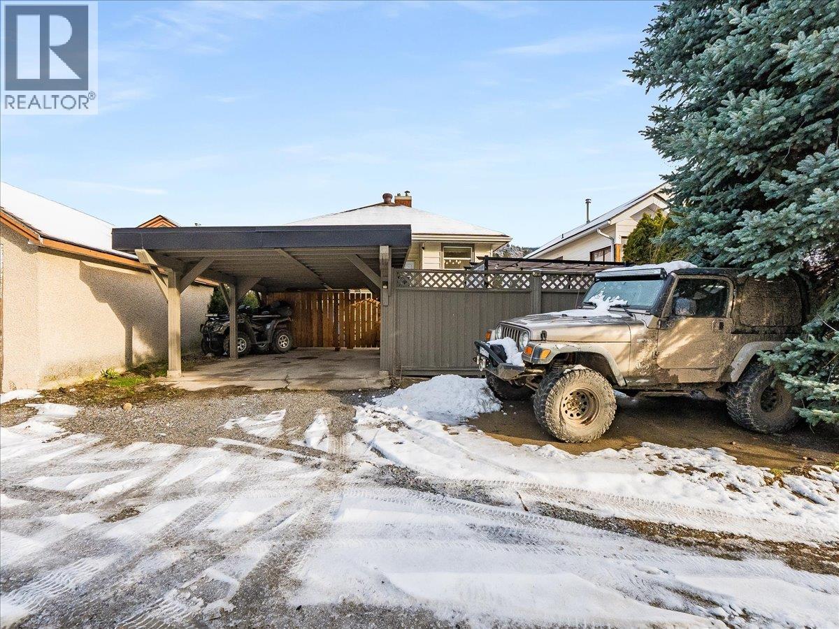 1856 FOURTH Avenue, Trail