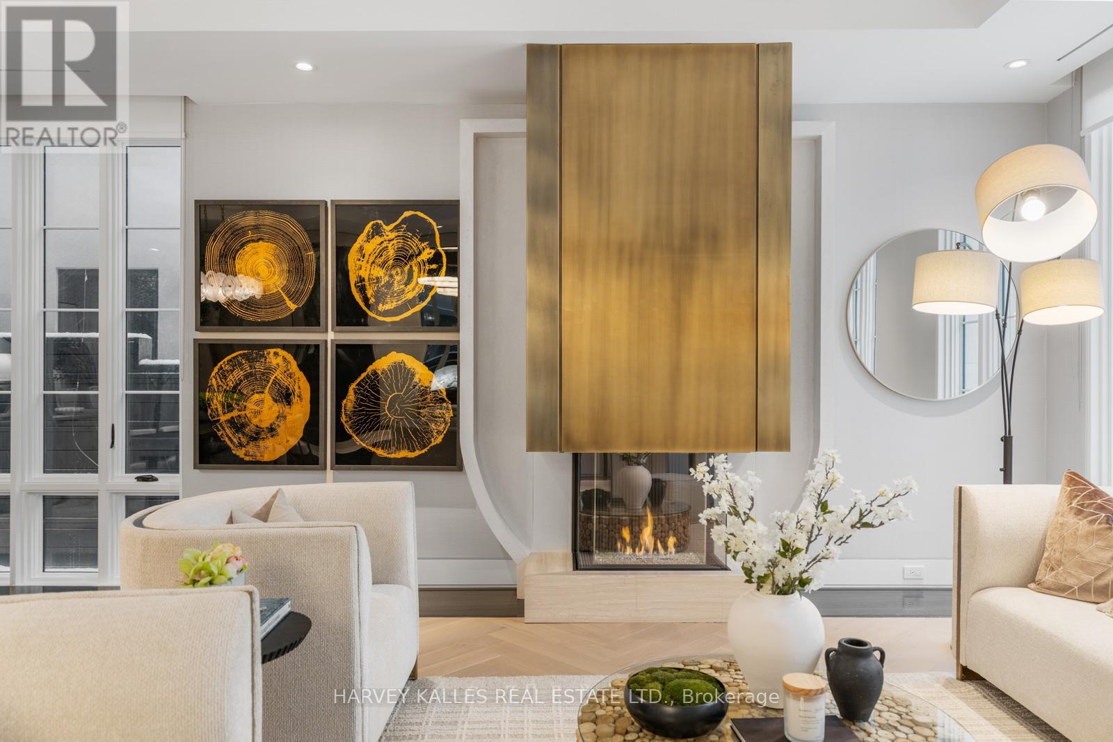 335 LYTTON BOULEVARD - Photo 5 of 47, Toronto (Lawrence Park South), Ontario