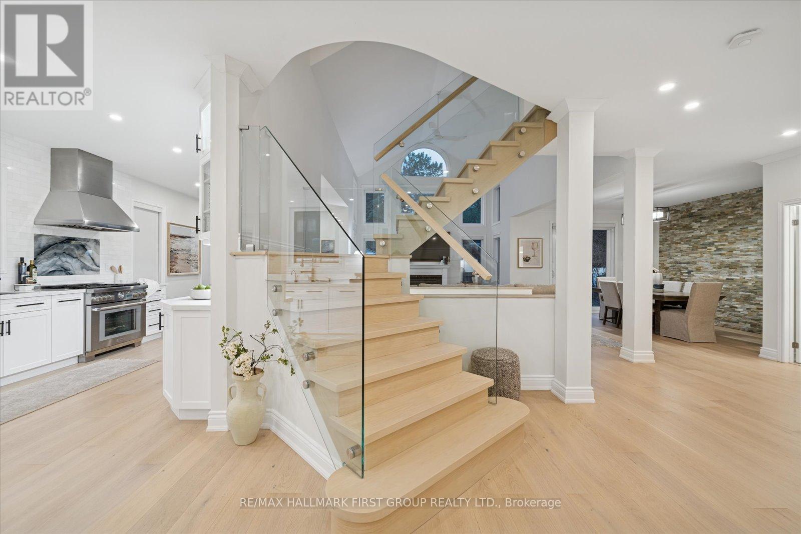 462 OAKWOOD DRIVE - Photo 5 of 37, Pickering (Rosebank), Ontario