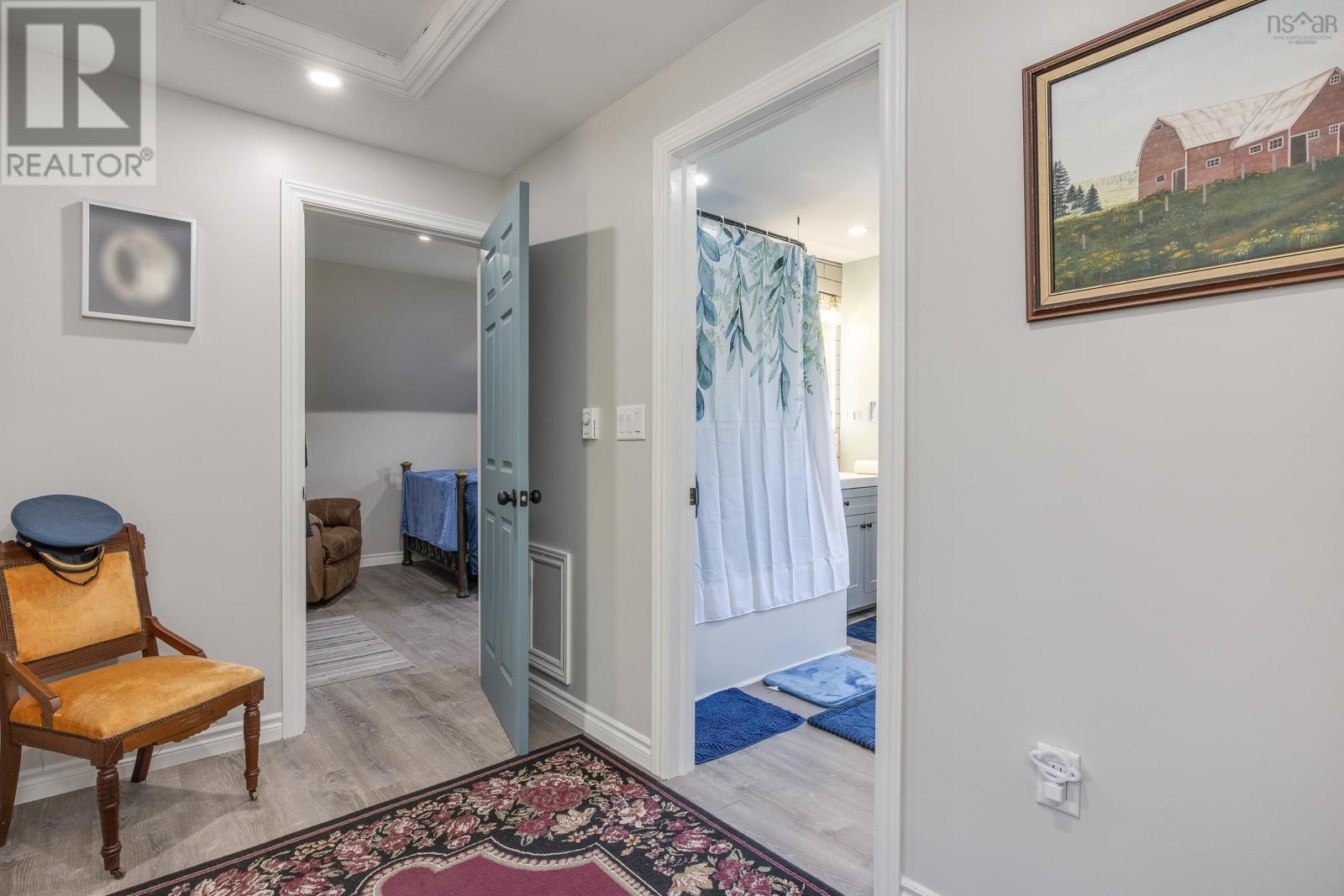 Property 20 of 31 of 97 Station Road