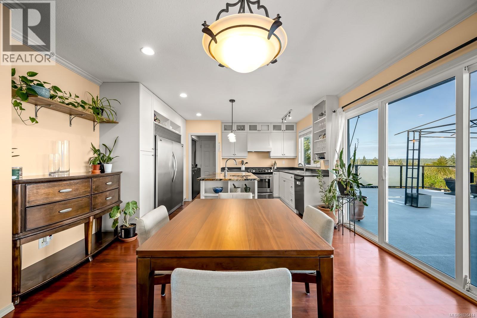 261 Alder St, Campbell River