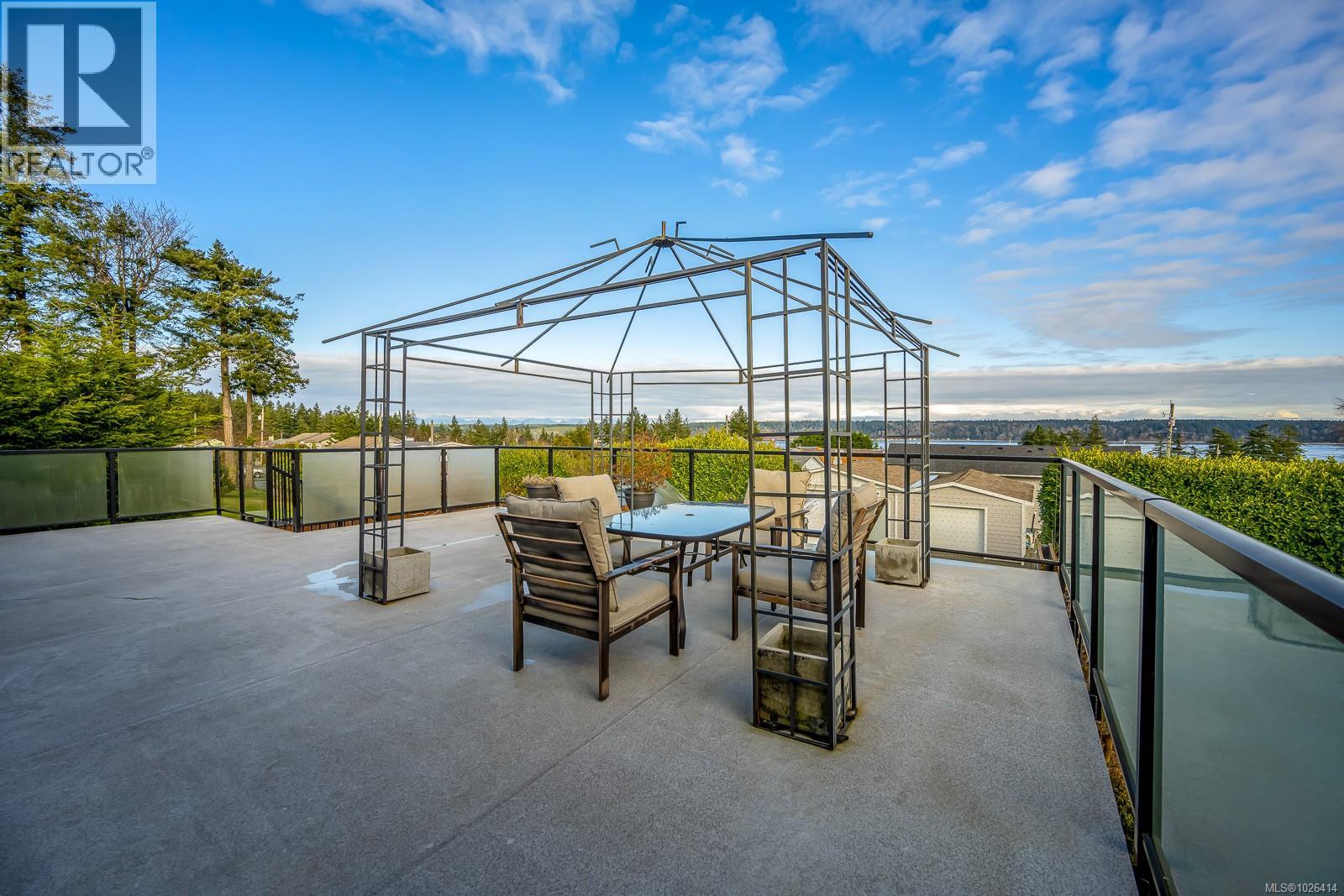 261 Alder St, Campbell River