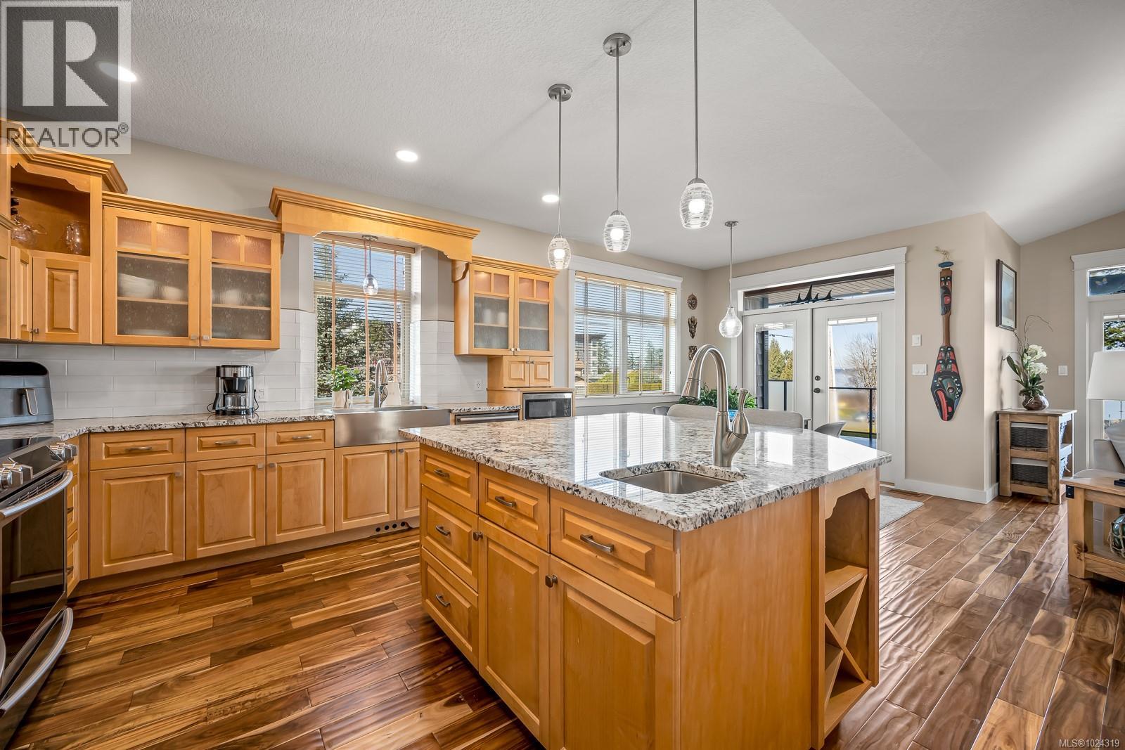 91 Larwood Rd, Campbell River