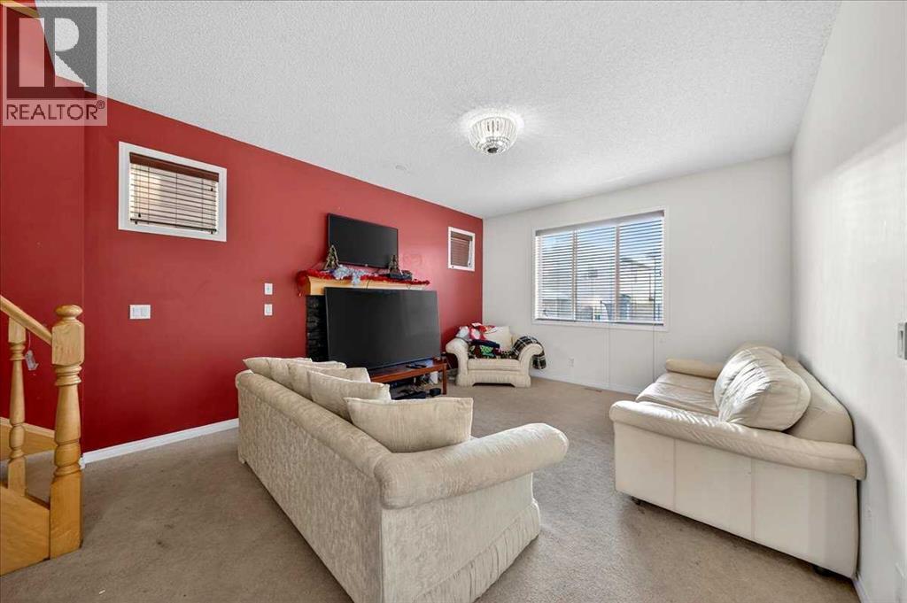 Single Family House for Sale in  Saddlecrest Crescent NE Saddle Ridge Calgary 