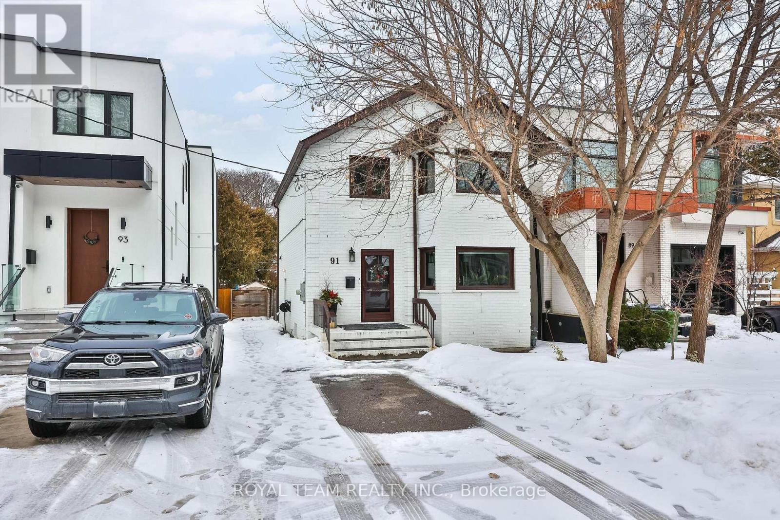 91 South Kingsway Way