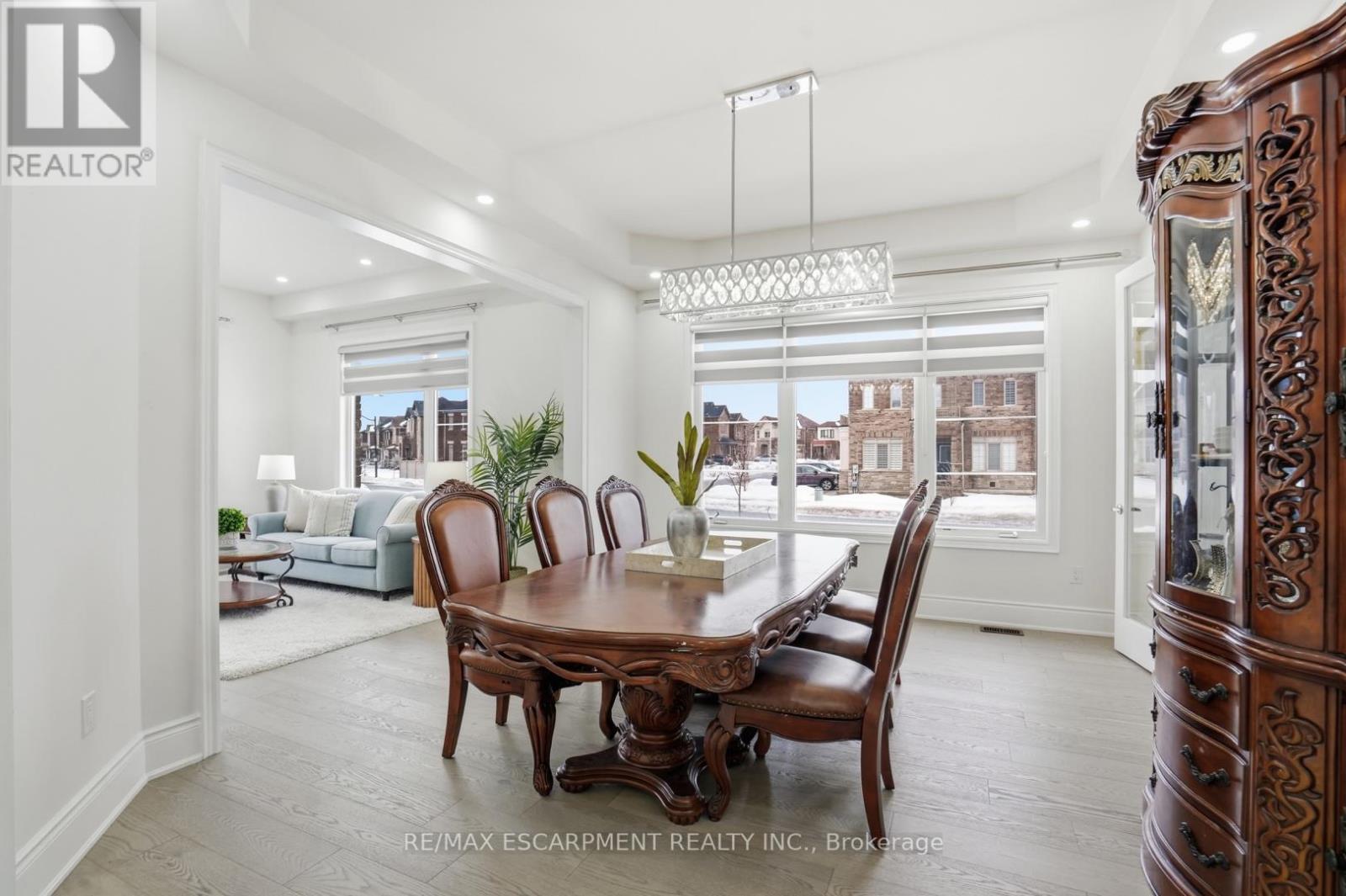 195 GRANITE RIDGE TRAIL - Photo 5 of 46, Hamilton (Waterdown), Ontario