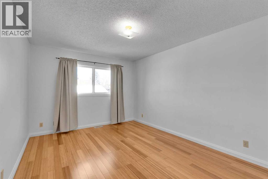 4056 44 Avenue NE Photo 15 - Calgary Real Estate