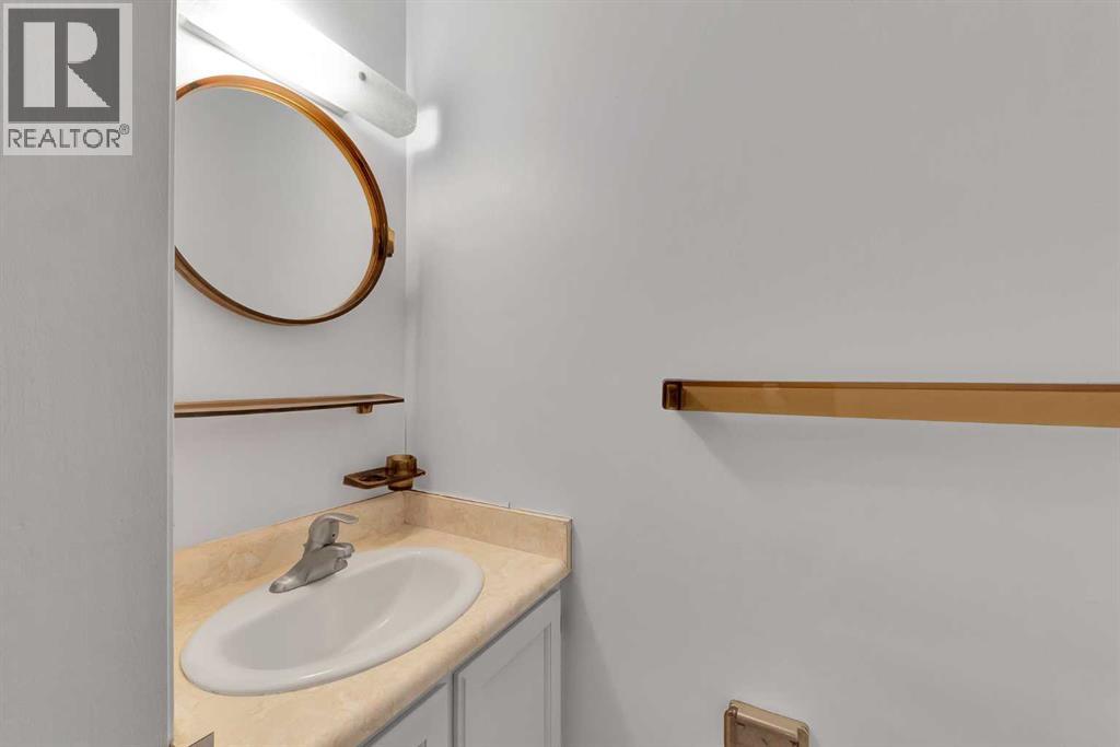 4056 44 Avenue NE Photo 19 - Calgary Real Estate