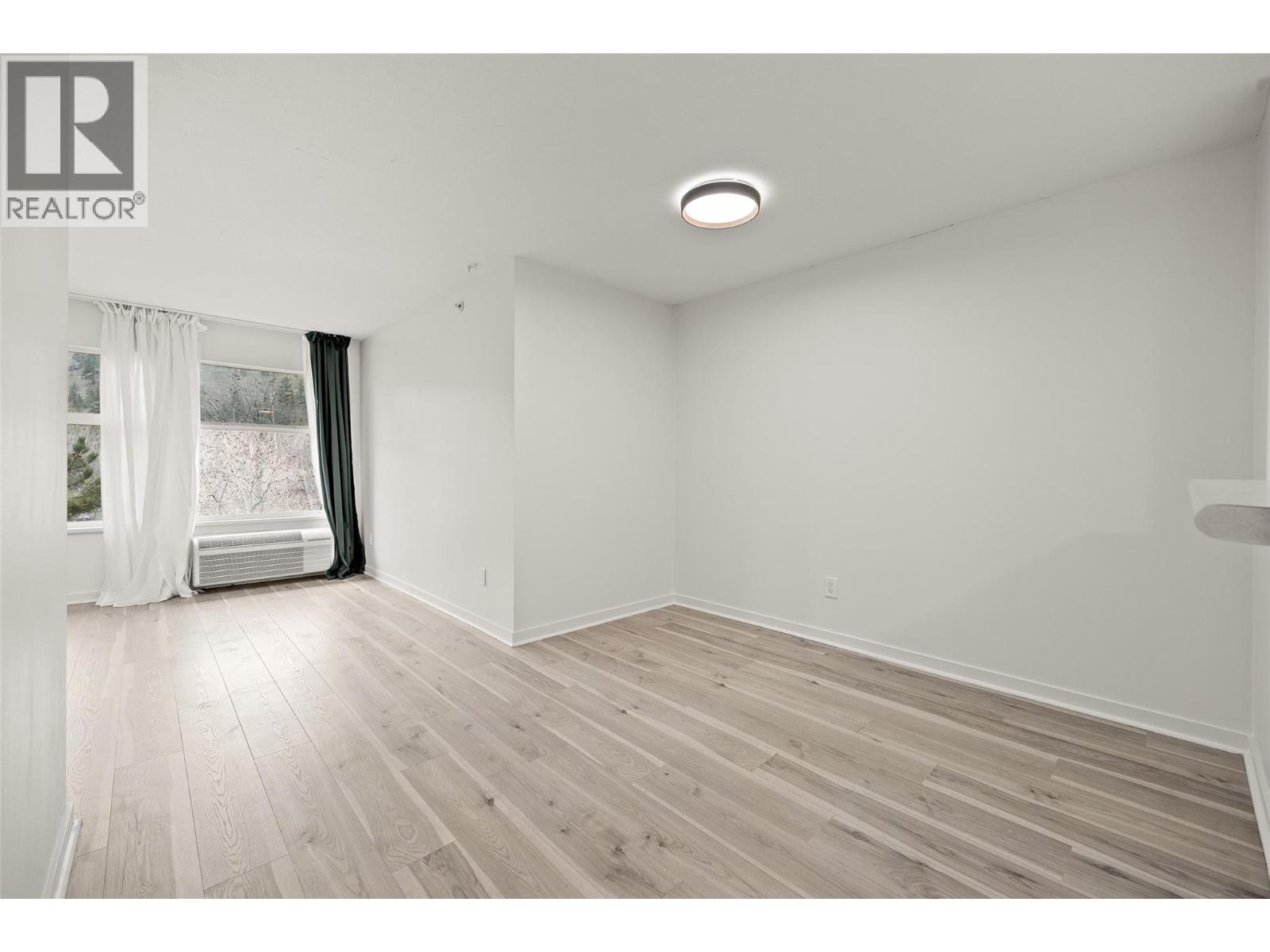 555 Yates Road Unit# 410, Kelowna