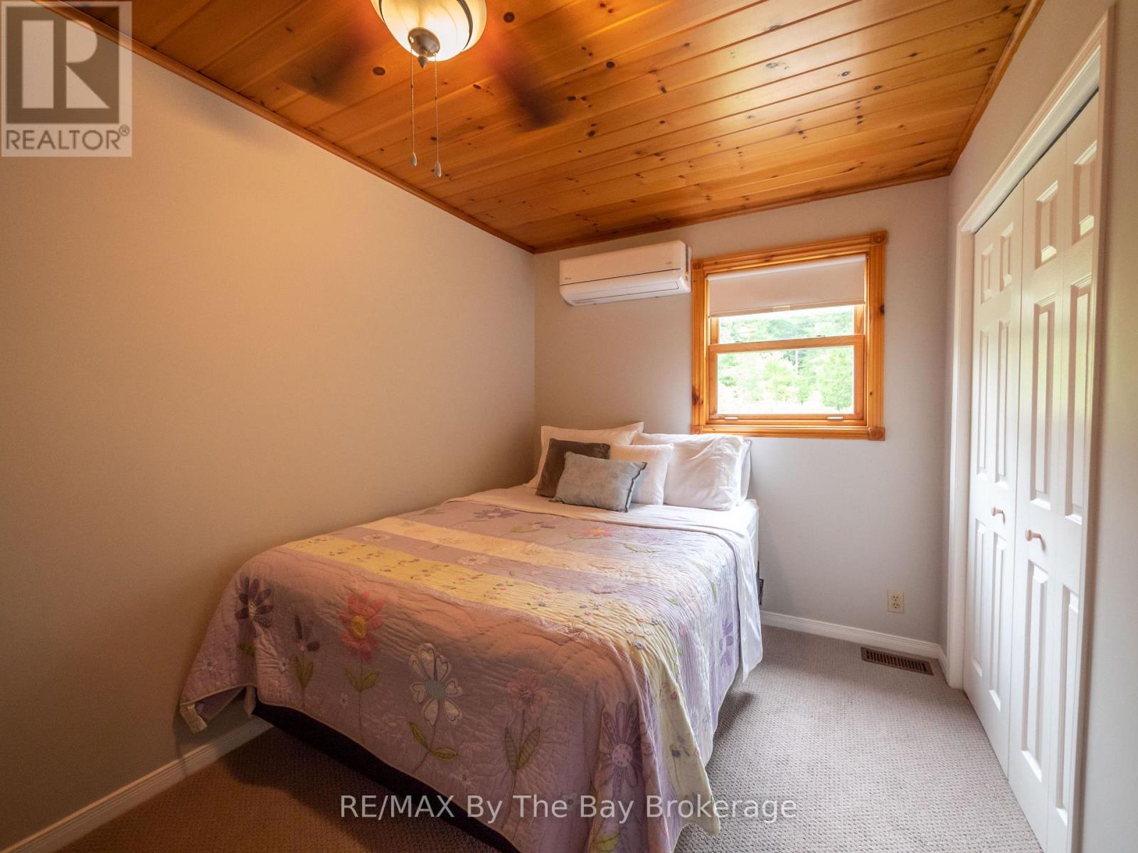 4018 ISLAND 980 / DEER ISLAND - 16