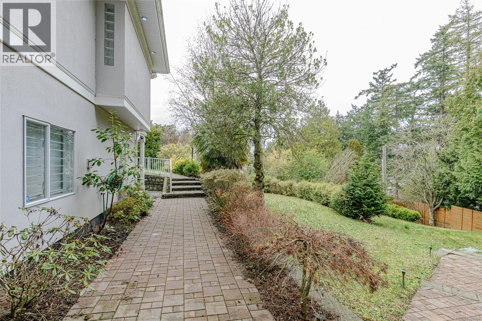  1934 San Juan Avenue, Saanich