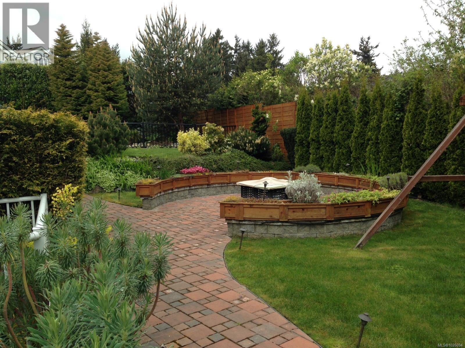  1934 San Juan Avenue, Saanich