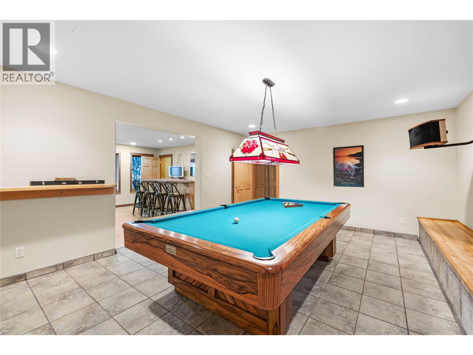 129 Boulder Beach Road, Kootenay Bay