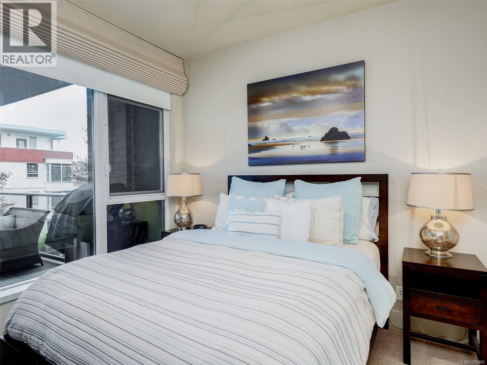 317 365 Waterfront Crescent, Victoria