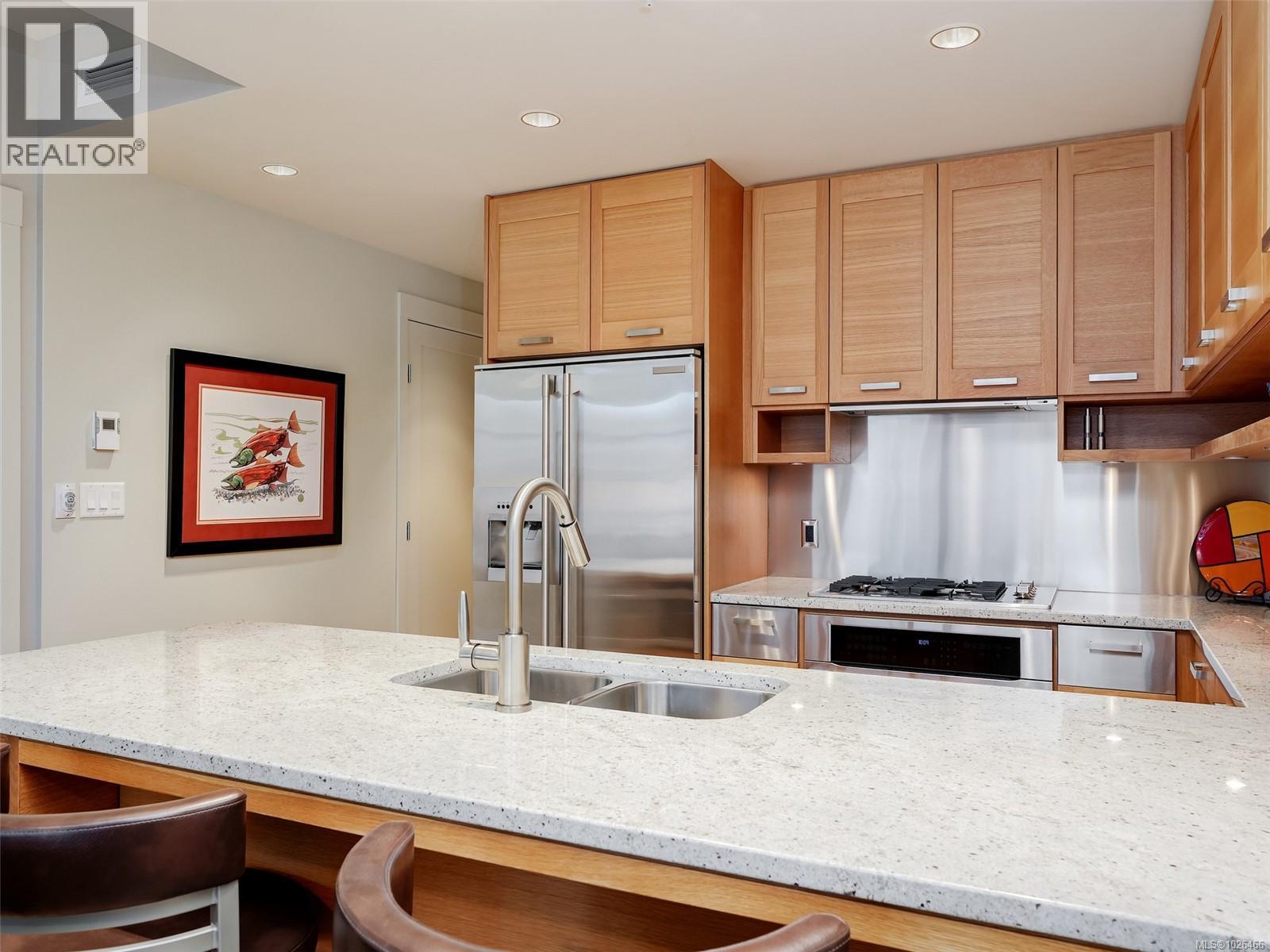 317 365 Waterfront Crescent, Victoria