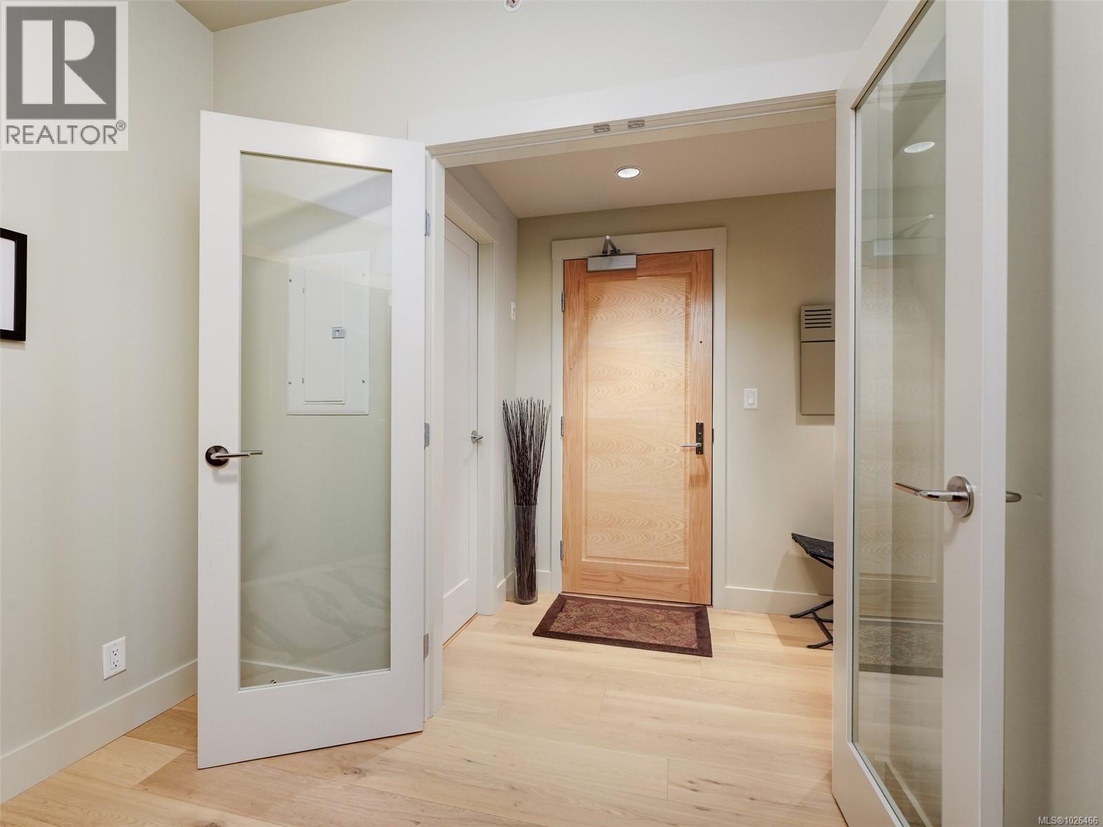 317 365 Waterfront Crescent, Victoria