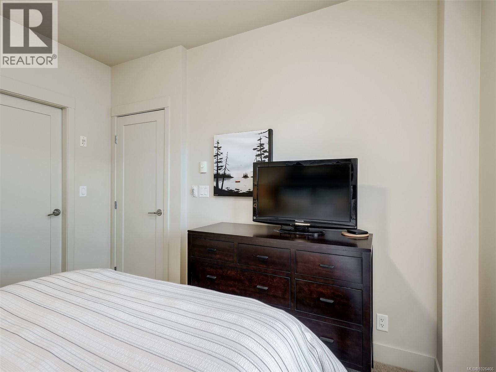 317 365 Waterfront Crescent, Victoria