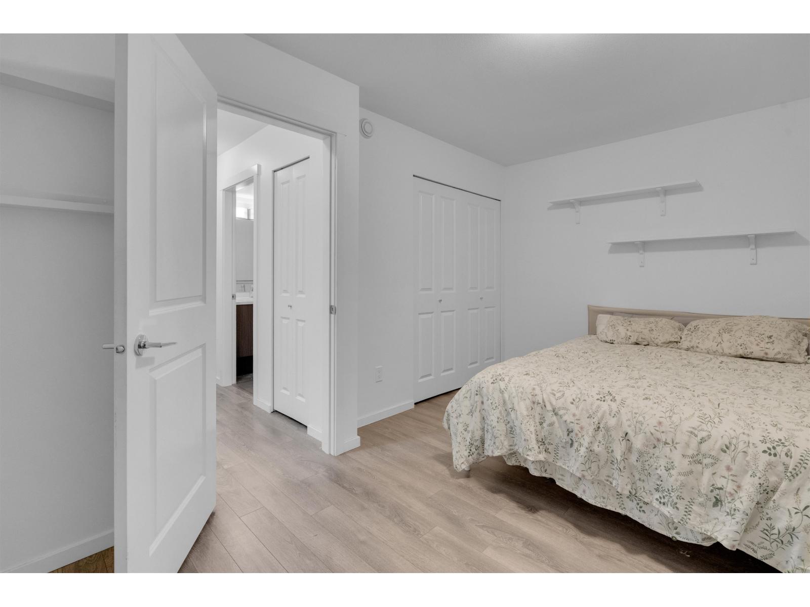 4 13636 81A AVENUE, Surrey