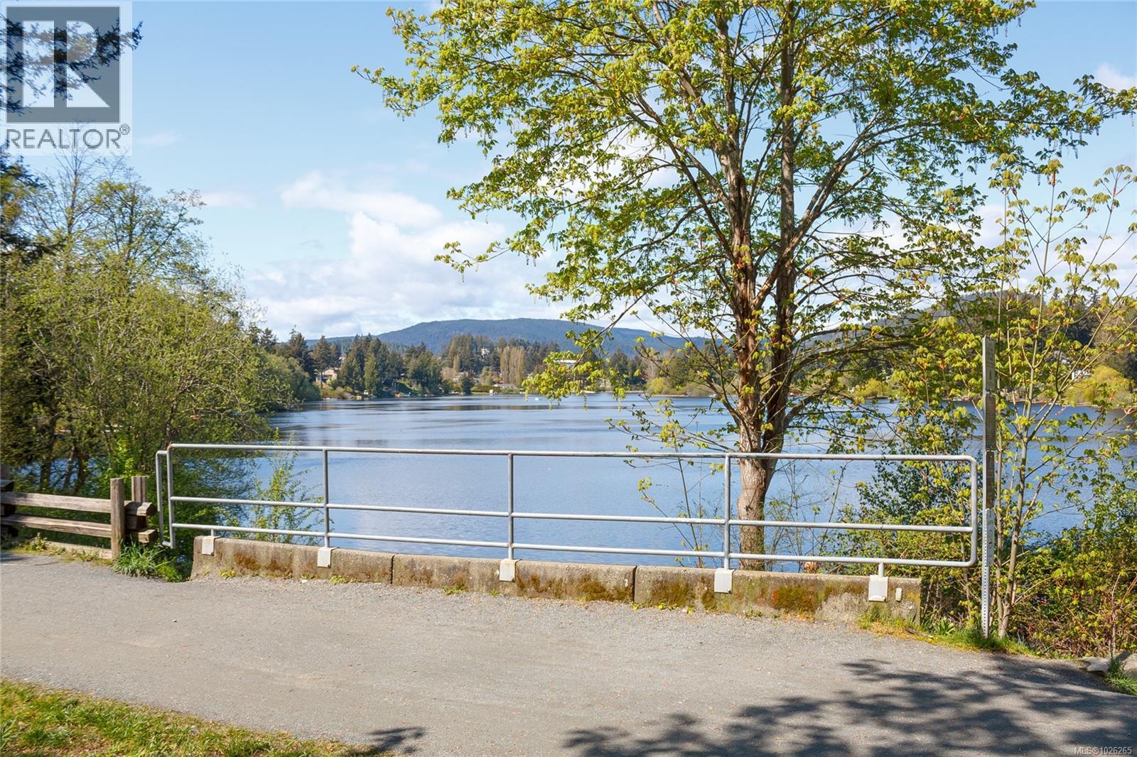 309 3009 Brittany Dr, Langford