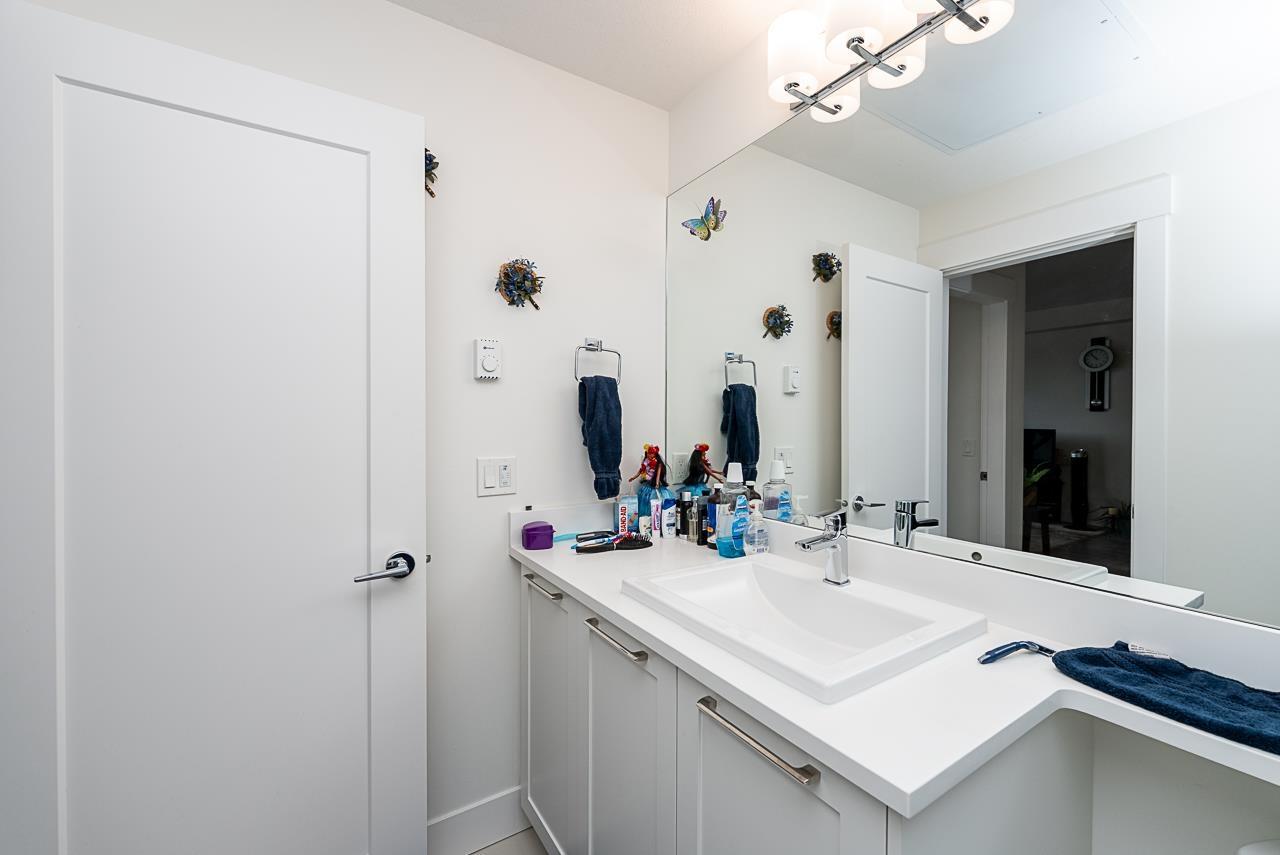 309 22087 49 AVENUE, Langley