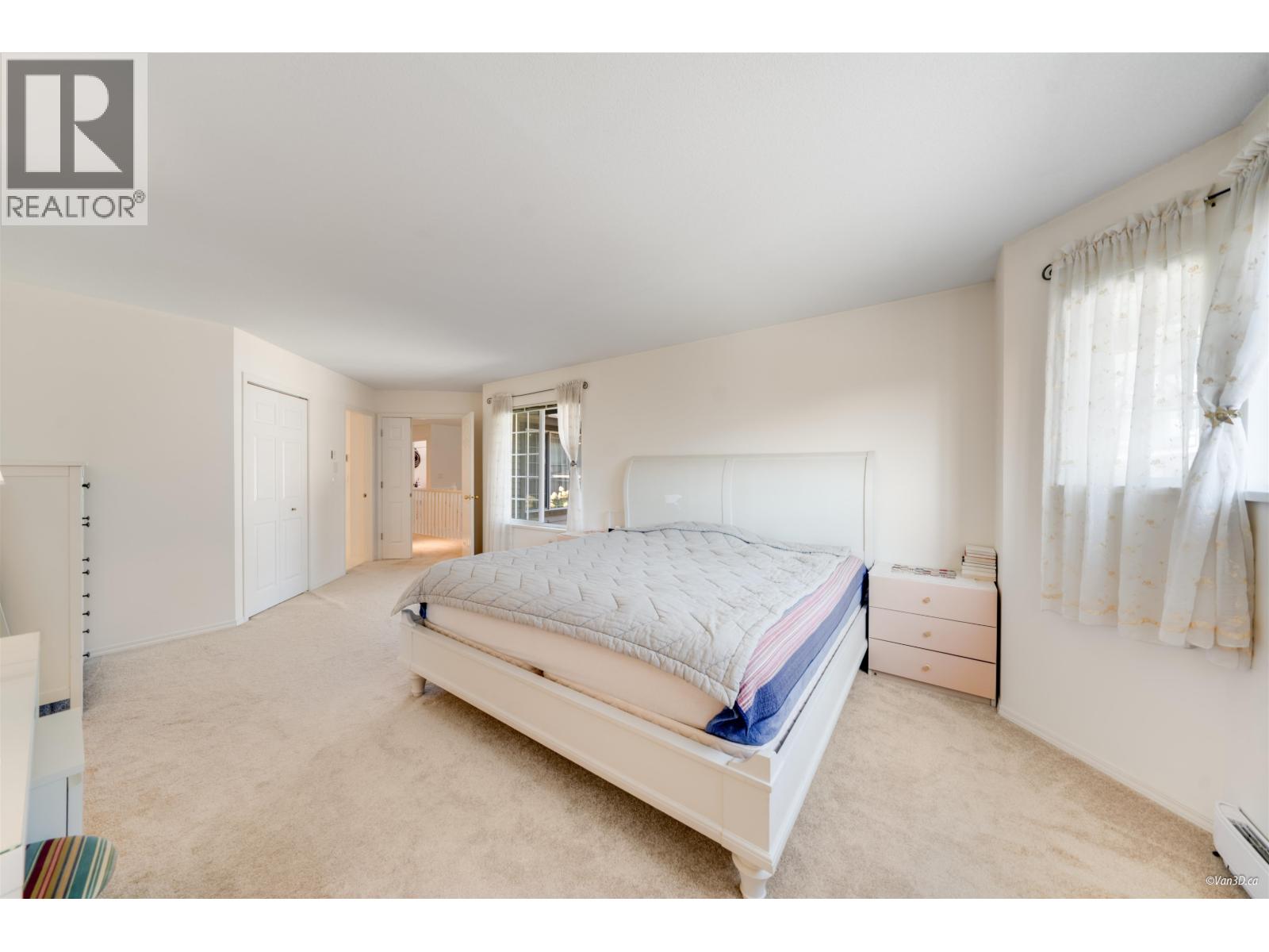 136 1685 PINETREE WAY, Coquitlam