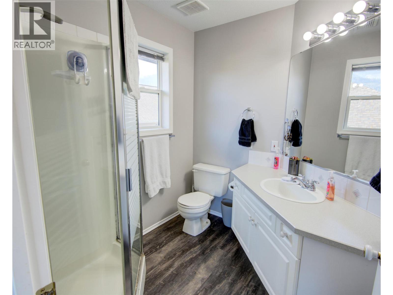 2312 Hunter Avenue, Armstrong