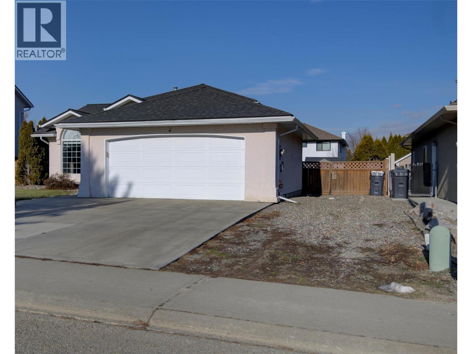 2312 Hunter Avenue, Armstrong