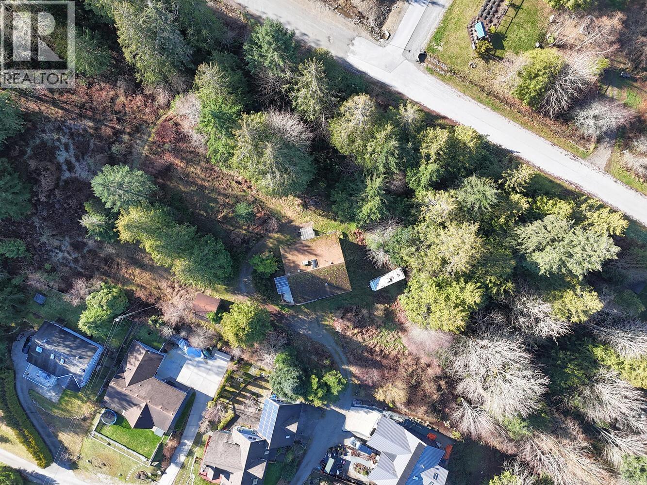 6377 N GALE AVENUE, Sechelt