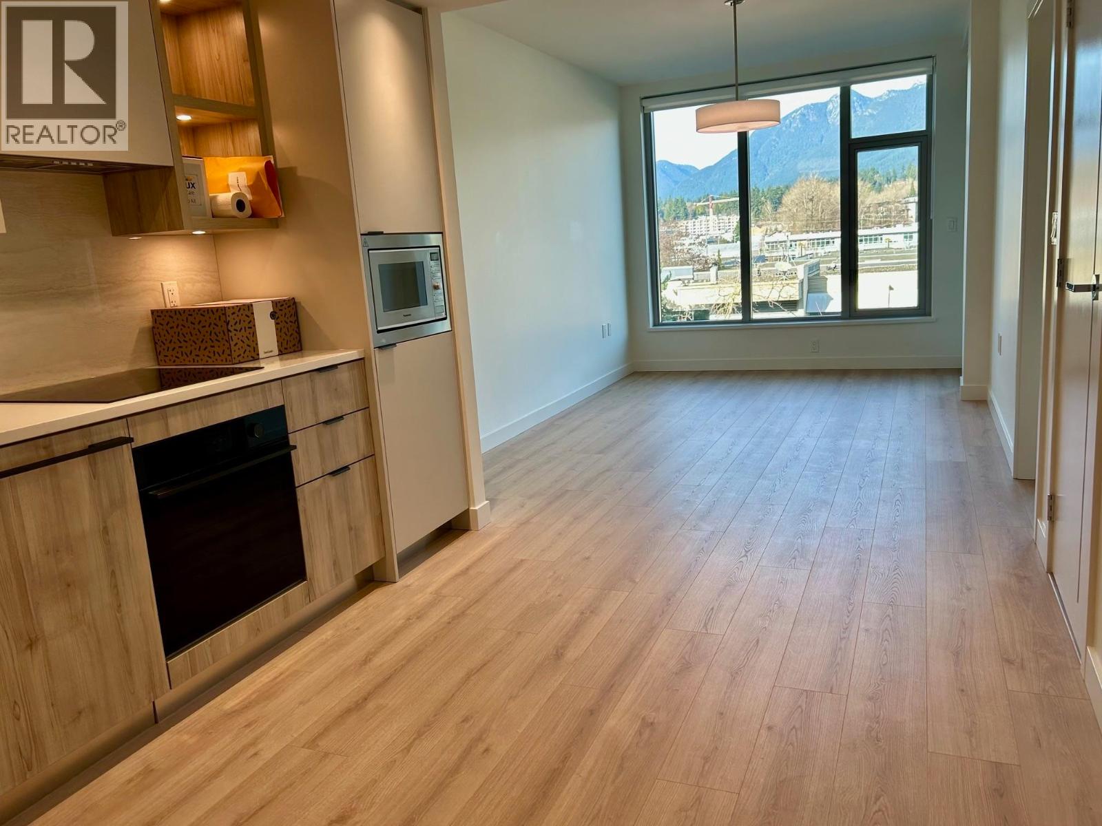 510 755 HARBOURSIDE DRIVE, North Vancouver