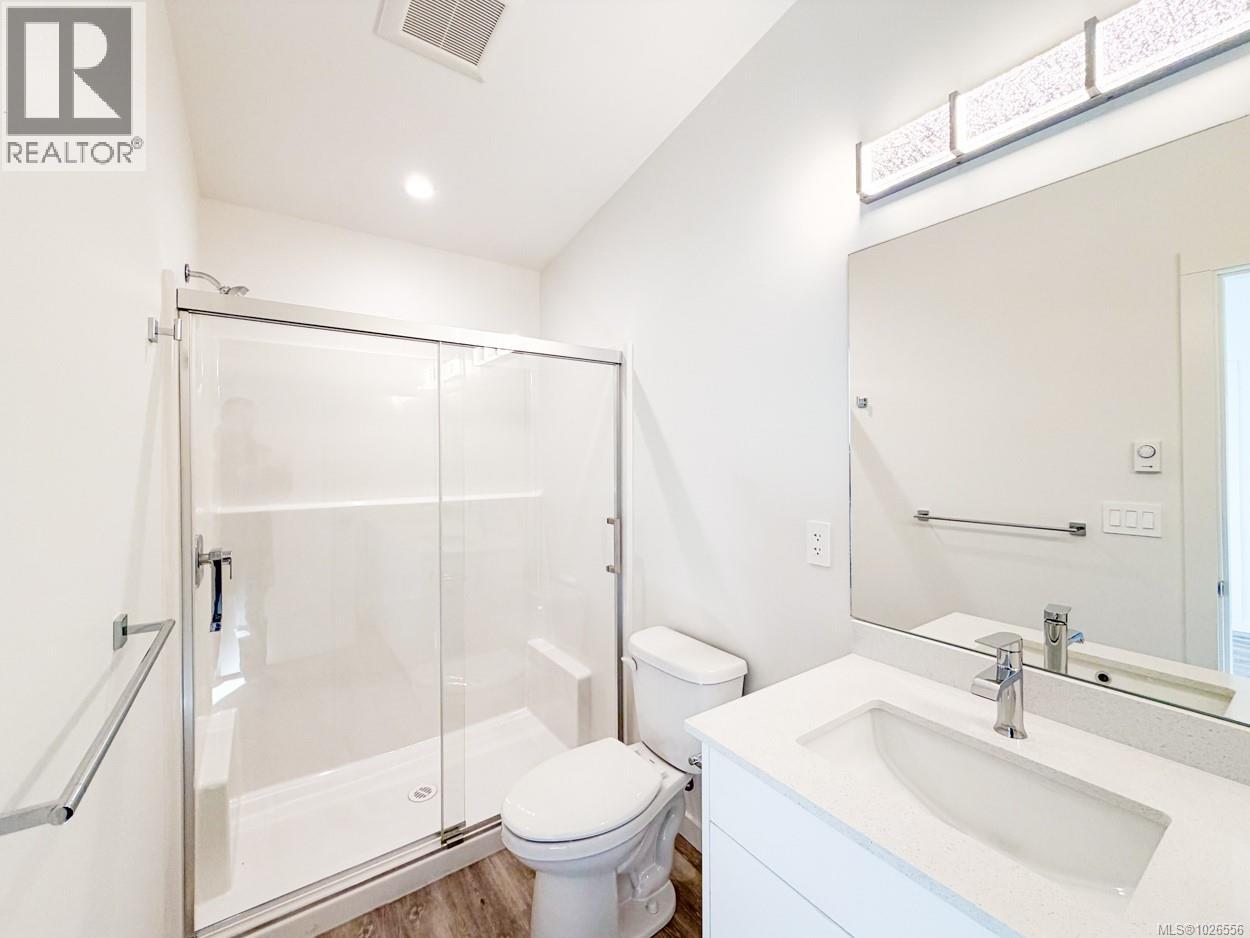 #3 3025 Royston Rd - 21