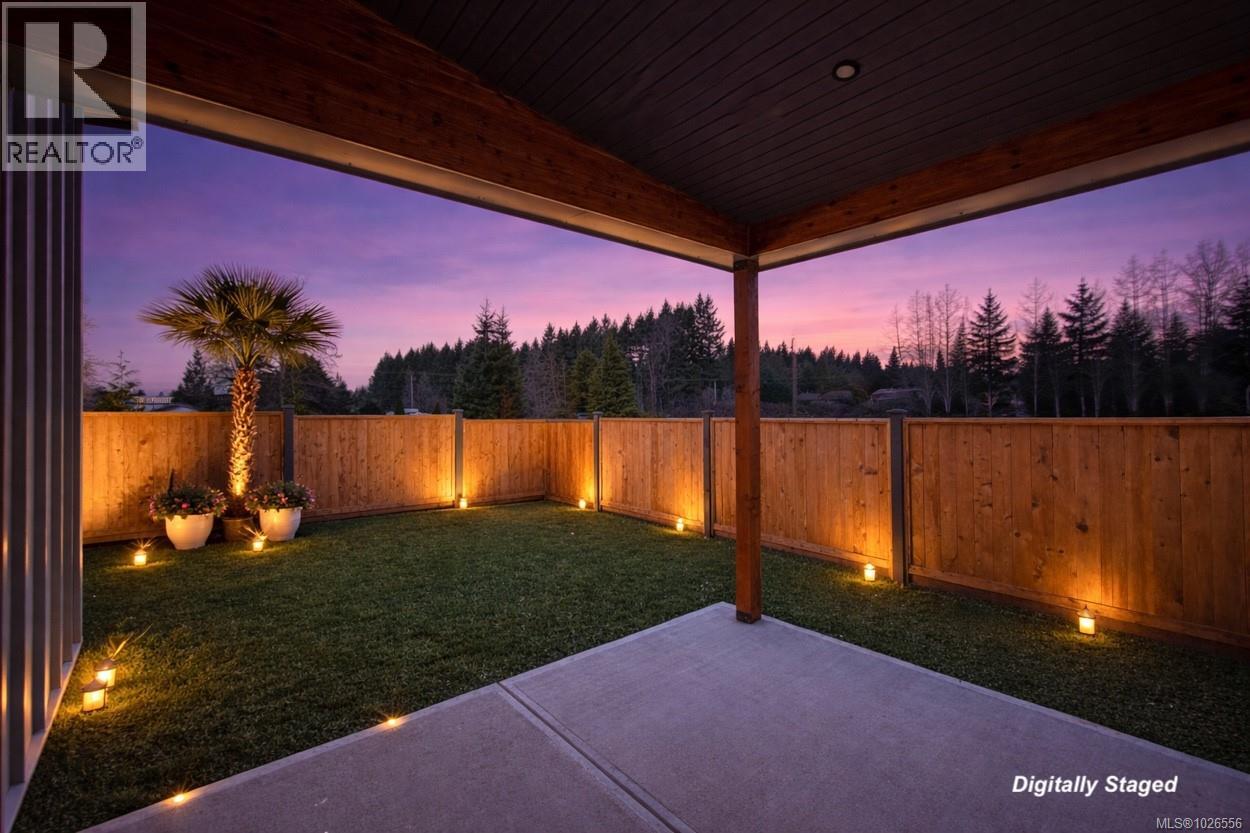 #3 3025 ROYSTON RD - 8