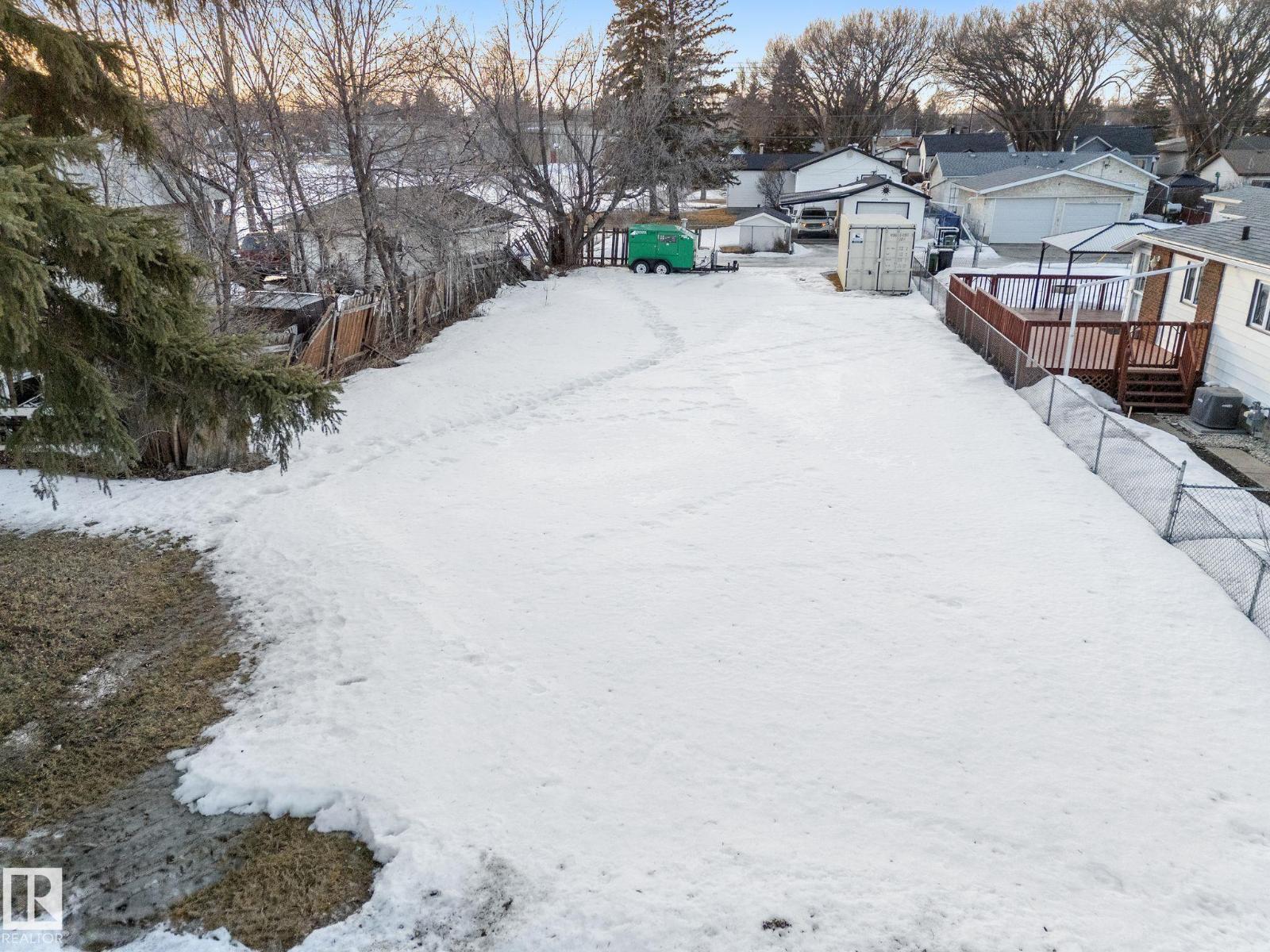 12122 45 ST NW, Edmonton