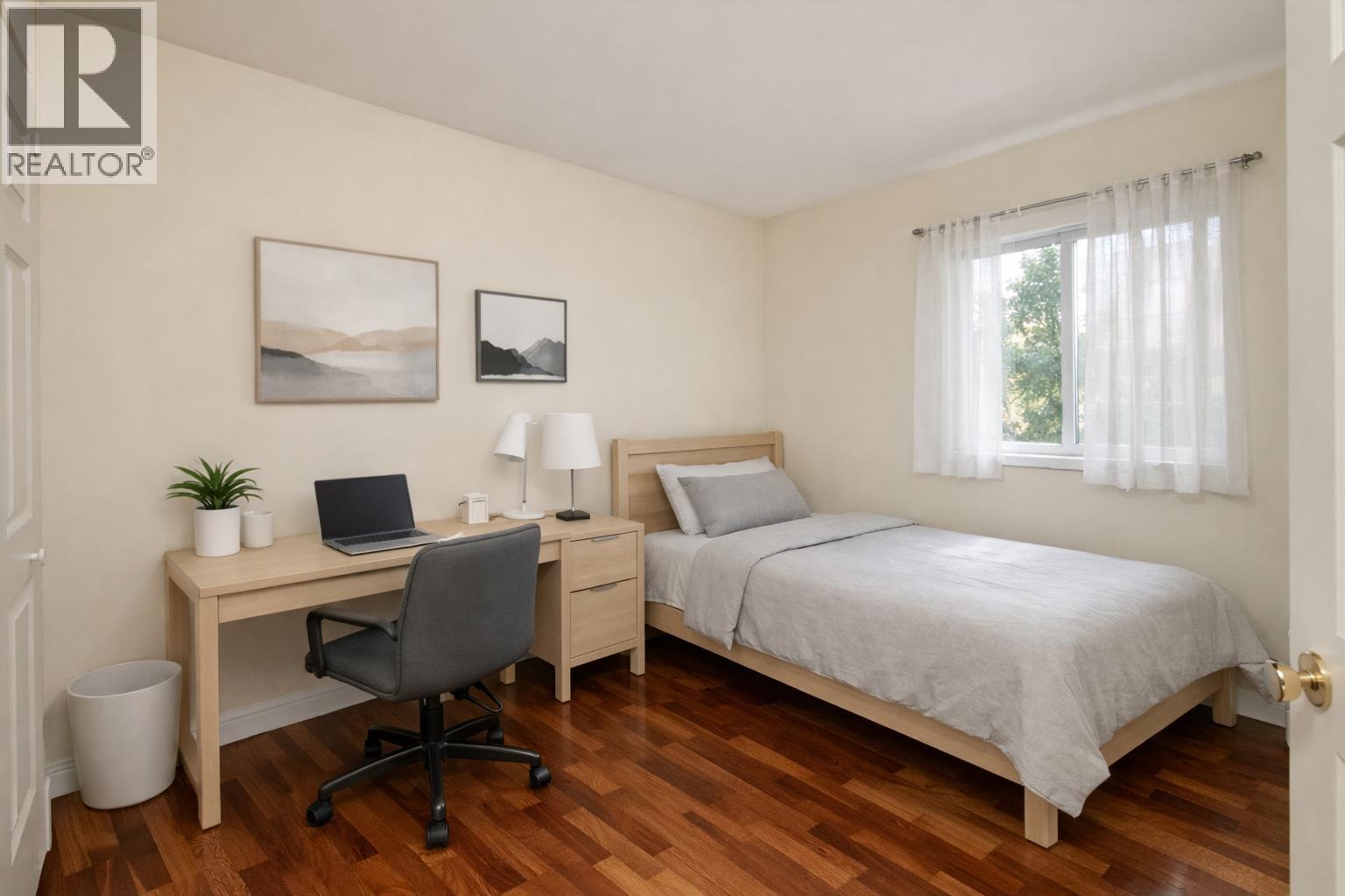 E307 40180 WILLOW CRESCENT, Squamish