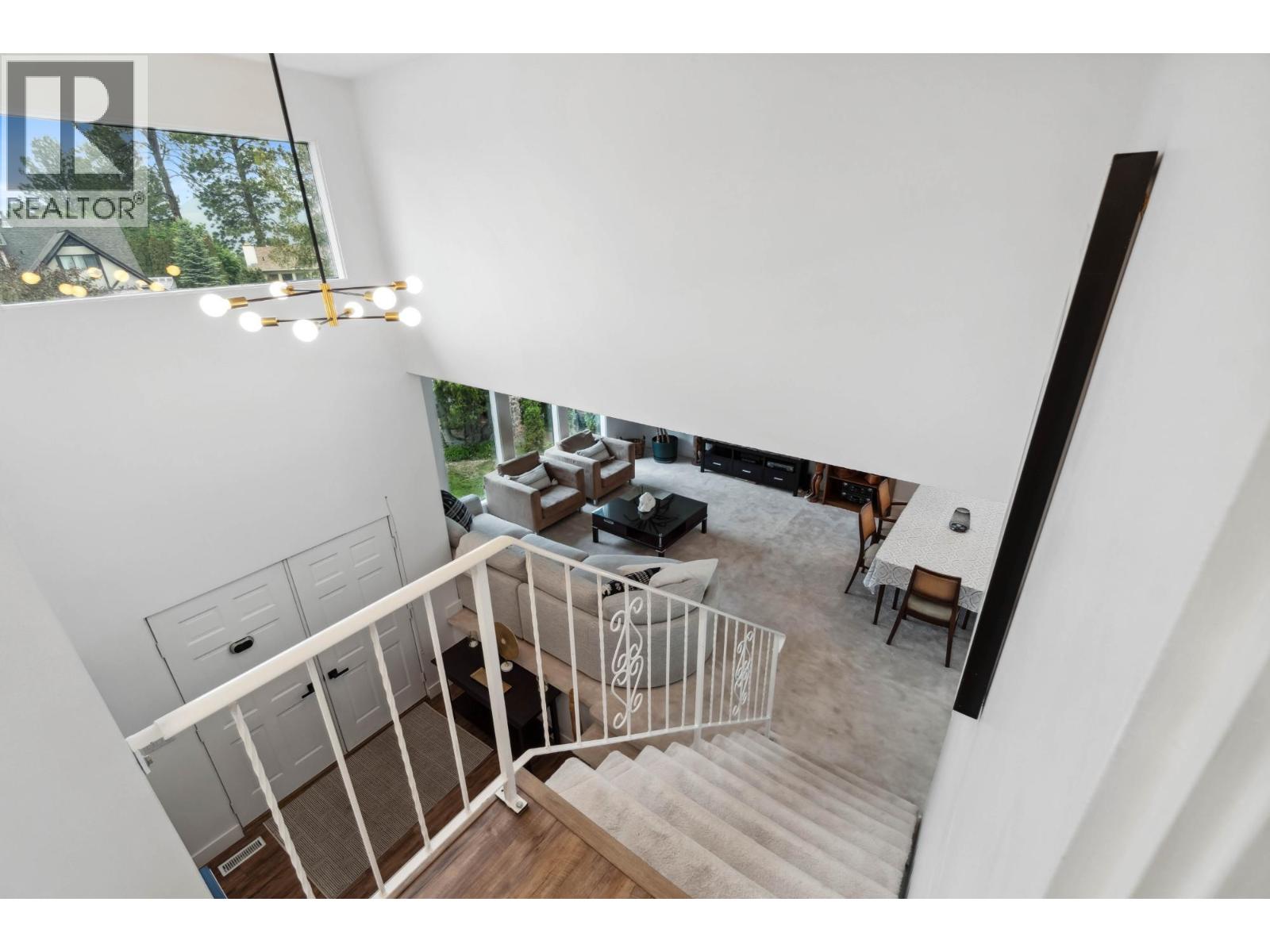 125 MONMOUTH Drive, Kamloops