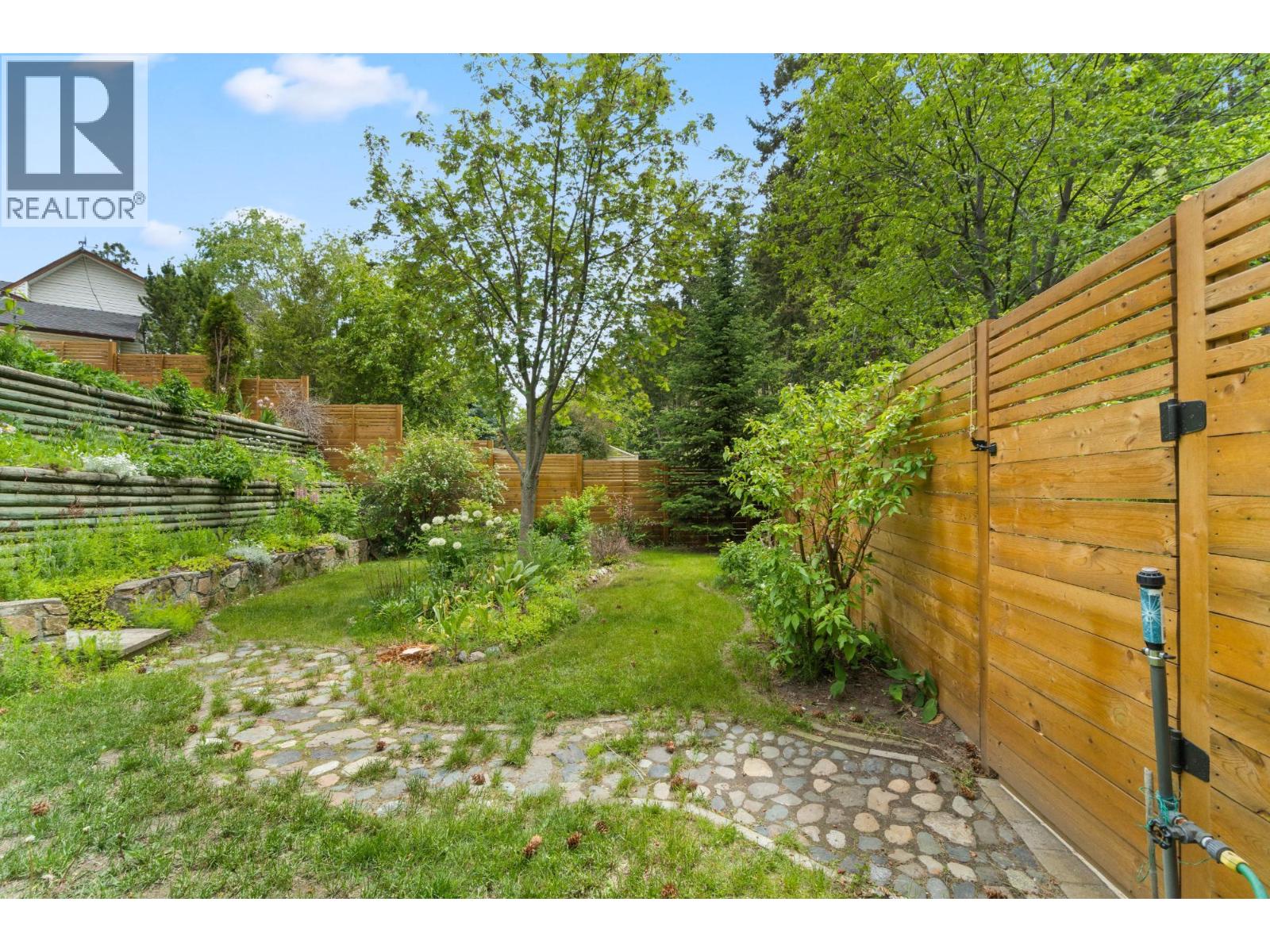 125 MONMOUTH Drive, Kamloops