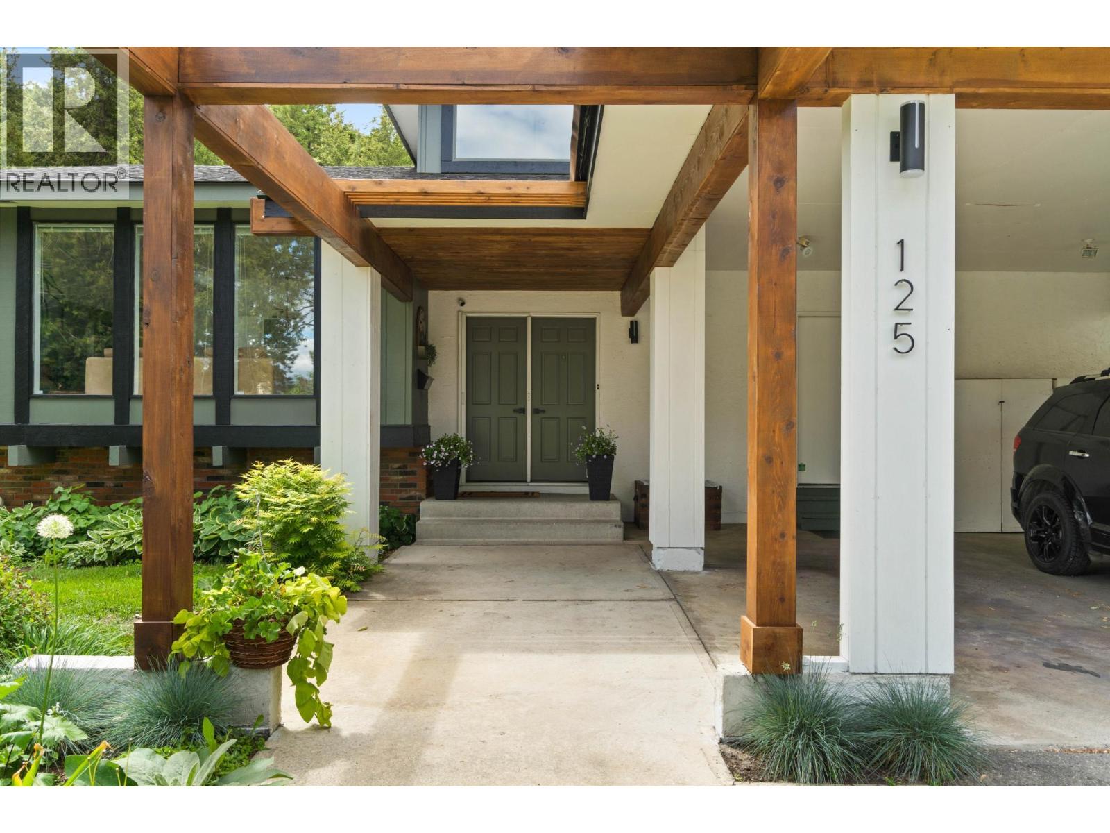 125 MONMOUTH Drive, Kamloops