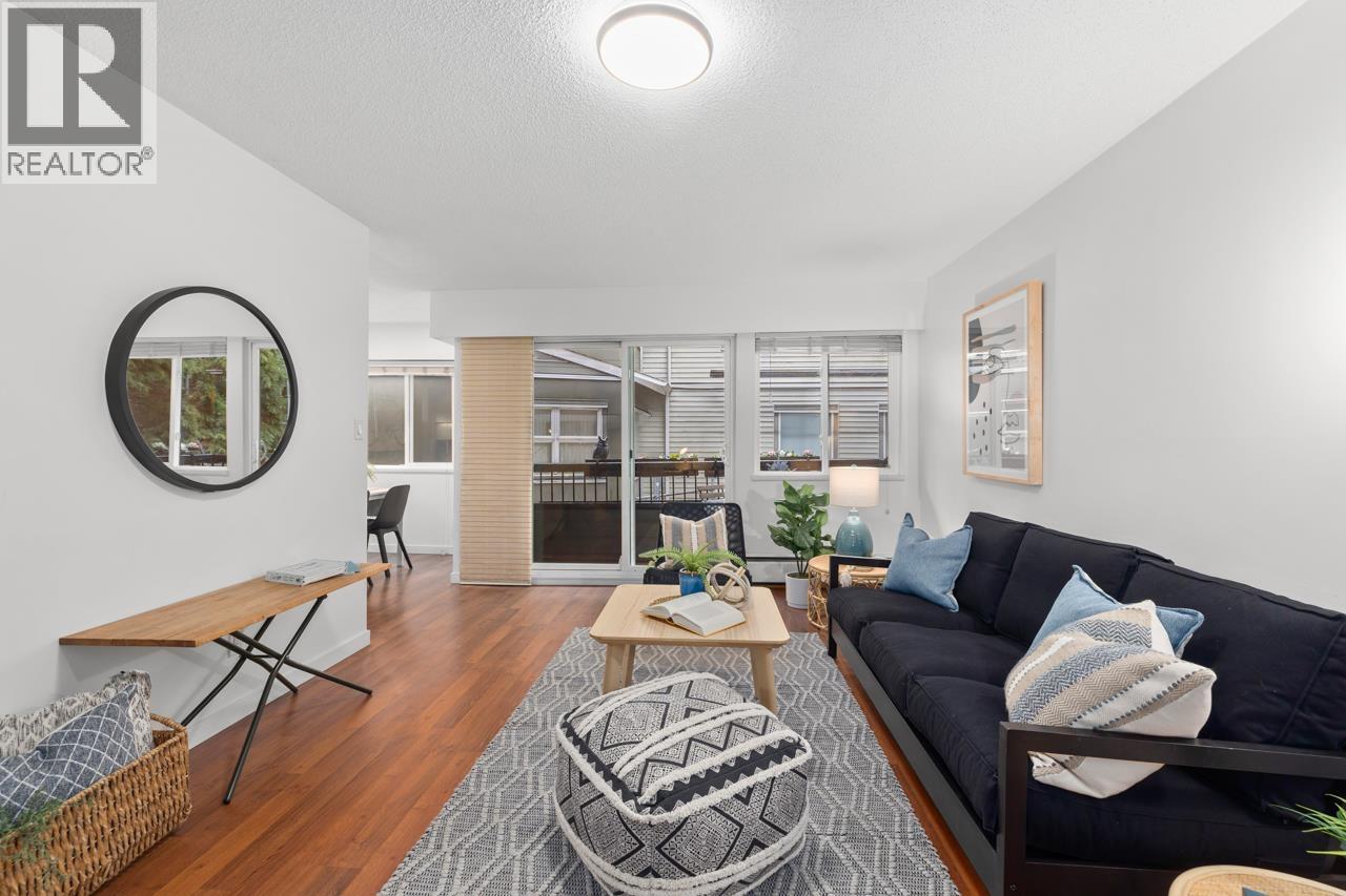 205 1540 E 4TH AVENUE - Photo 2 of 27, Vancouver, British Columbia