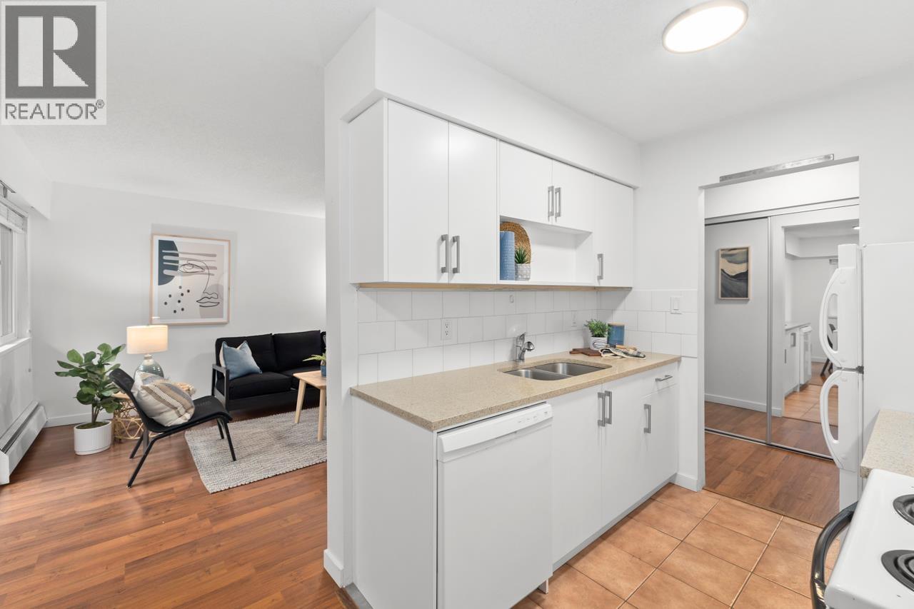 205 1540 E 4TH AVENUE - Photo 5 of 27, Vancouver, British Columbia