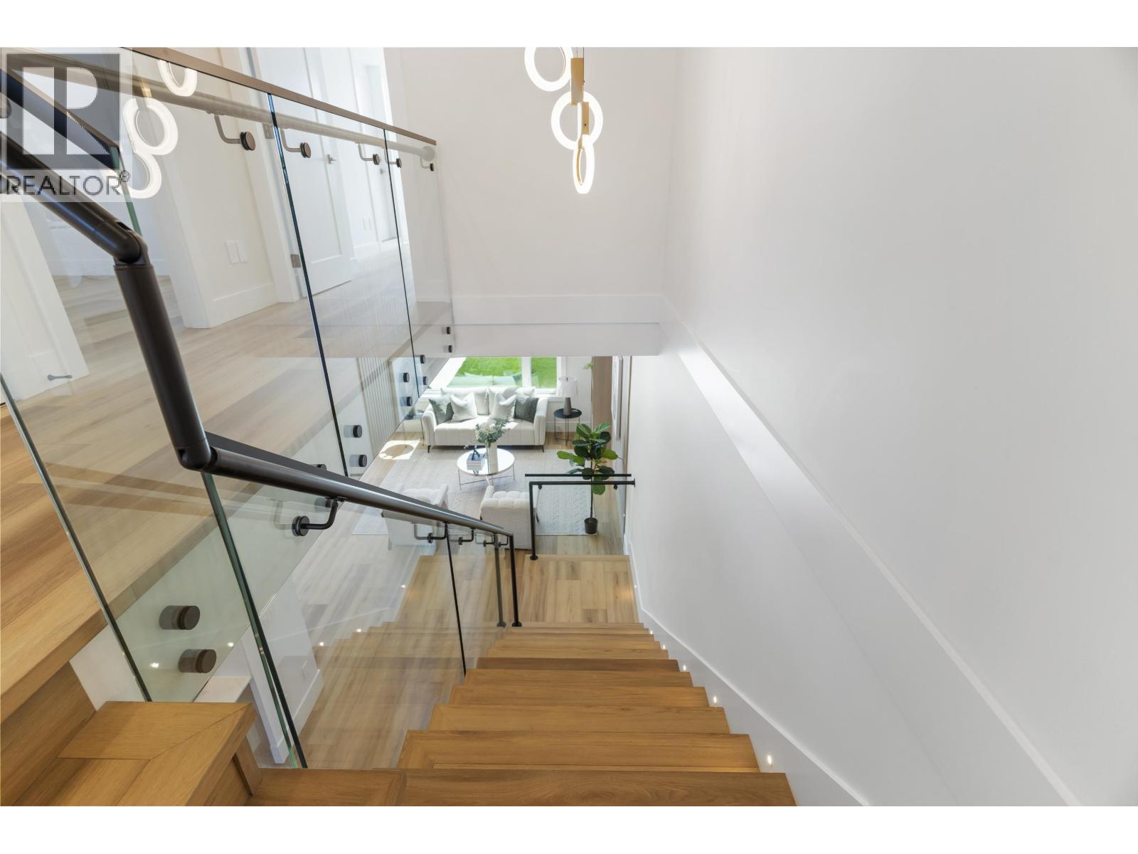 7225 10TH AVENUE, Burnaby