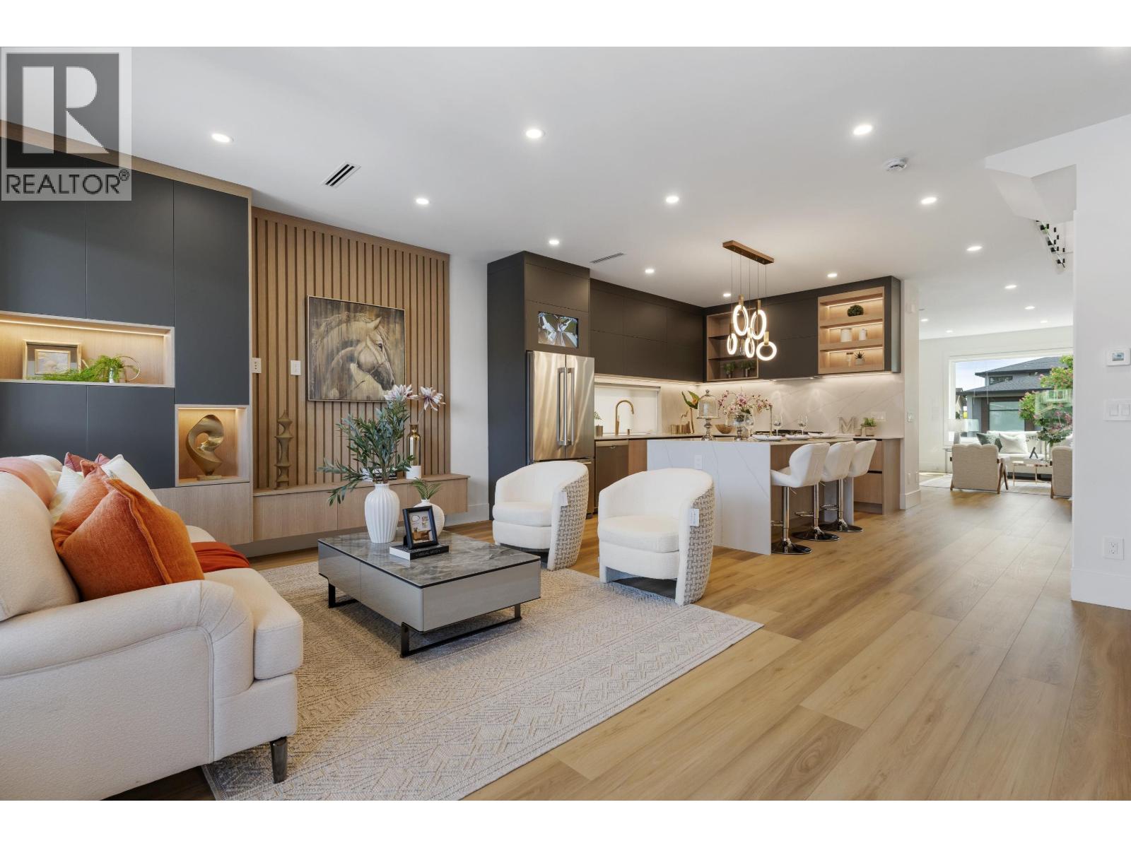 7225 10TH AVENUE, Burnaby