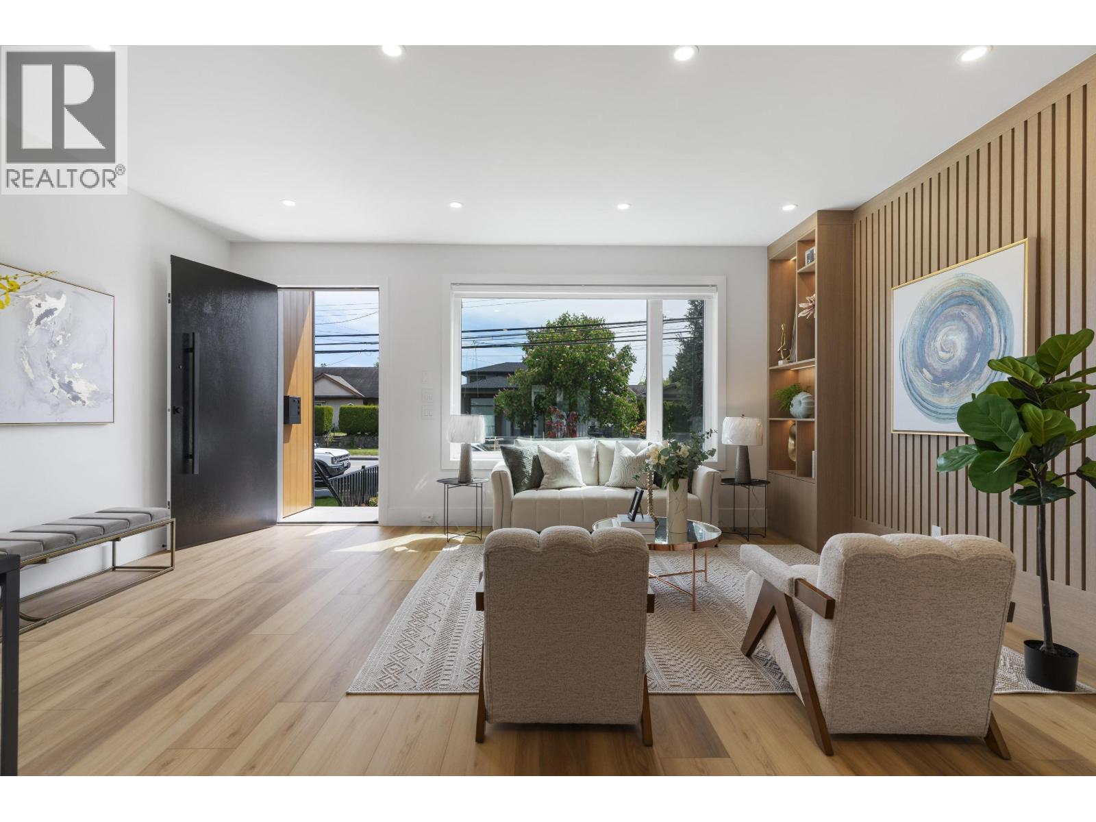 7225 10TH AVENUE, Burnaby