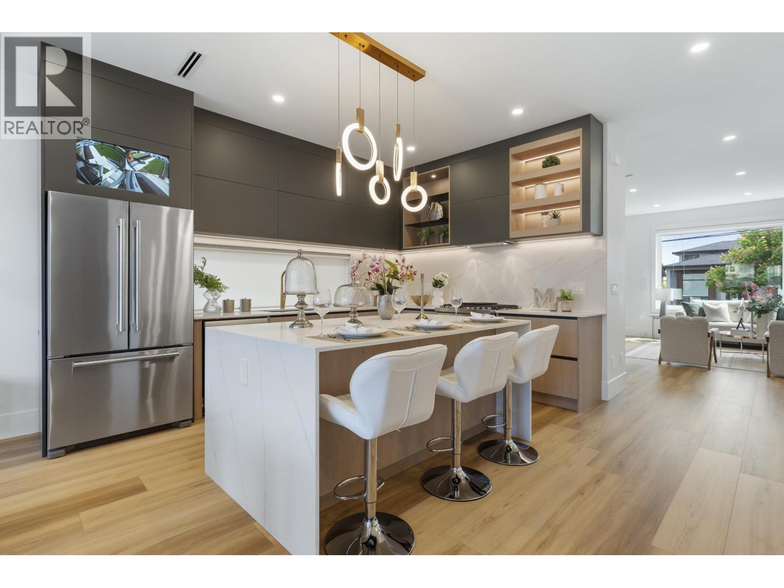 7225 10TH AVENUE, Burnaby