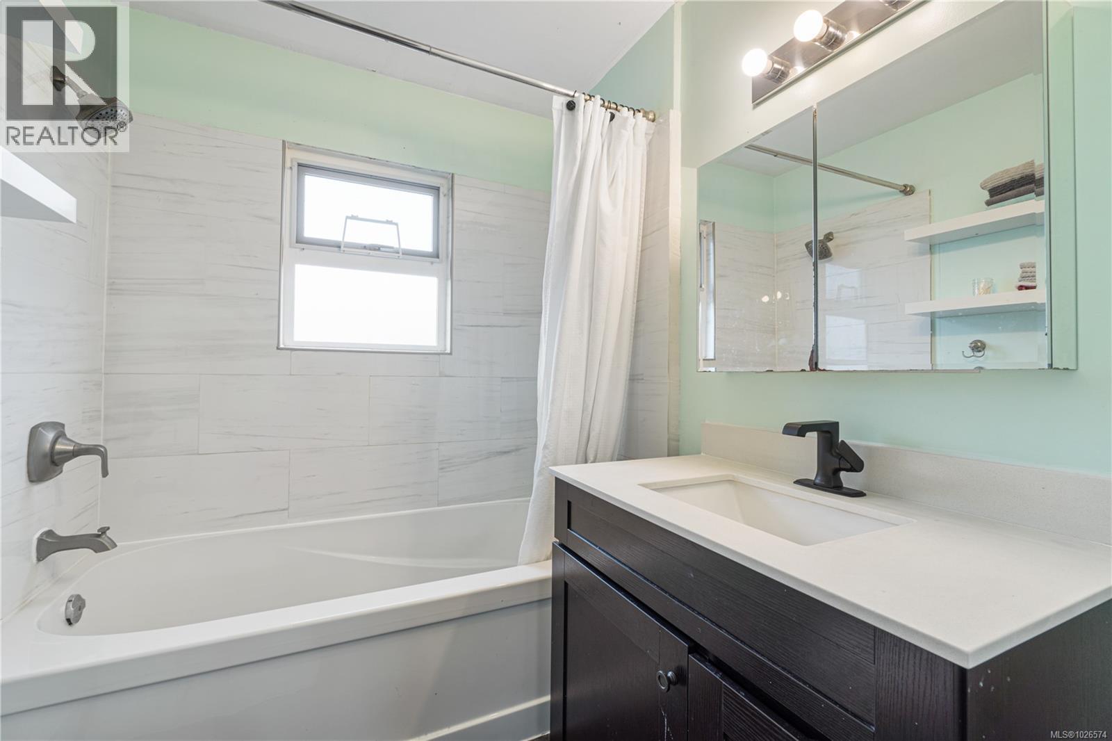 2597 3rd Ave, Port Alberni