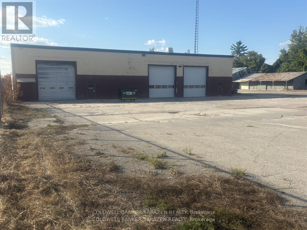 Office for Rent in Arnprior – 276 MADAWASKA BOULEVARD, Arnprior – MLS# X12807118 - Image 19