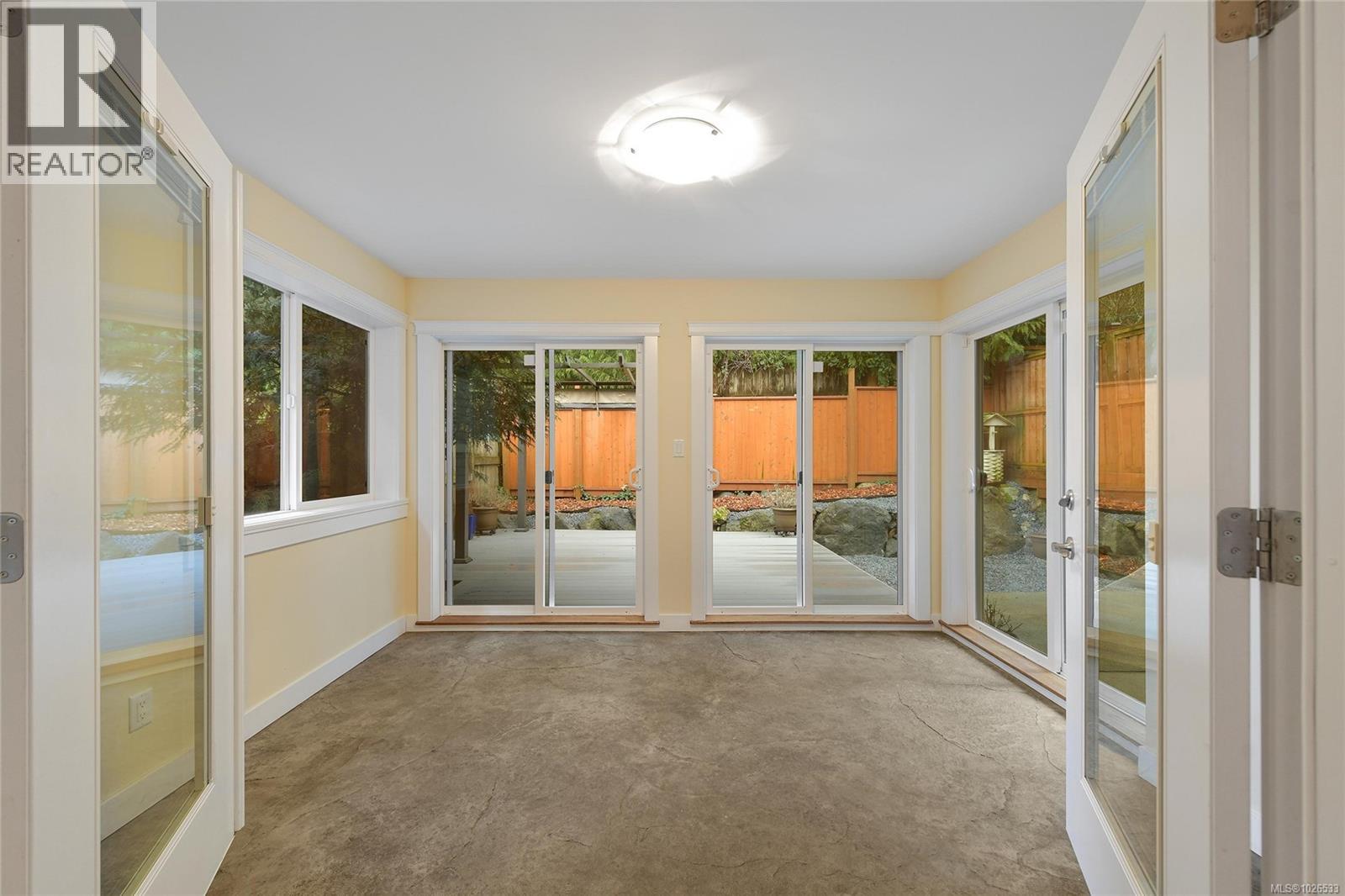 3315 Myles Mansell Rd, Langford