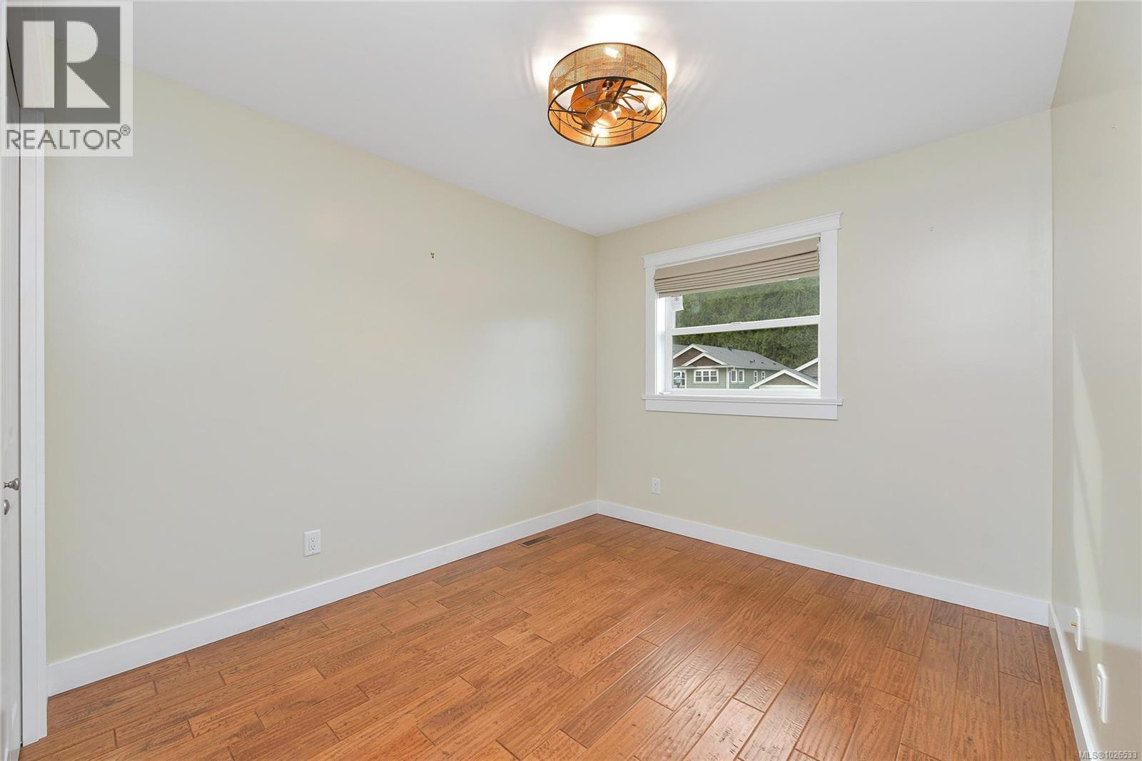 3315 Myles Mansell Rd, Langford