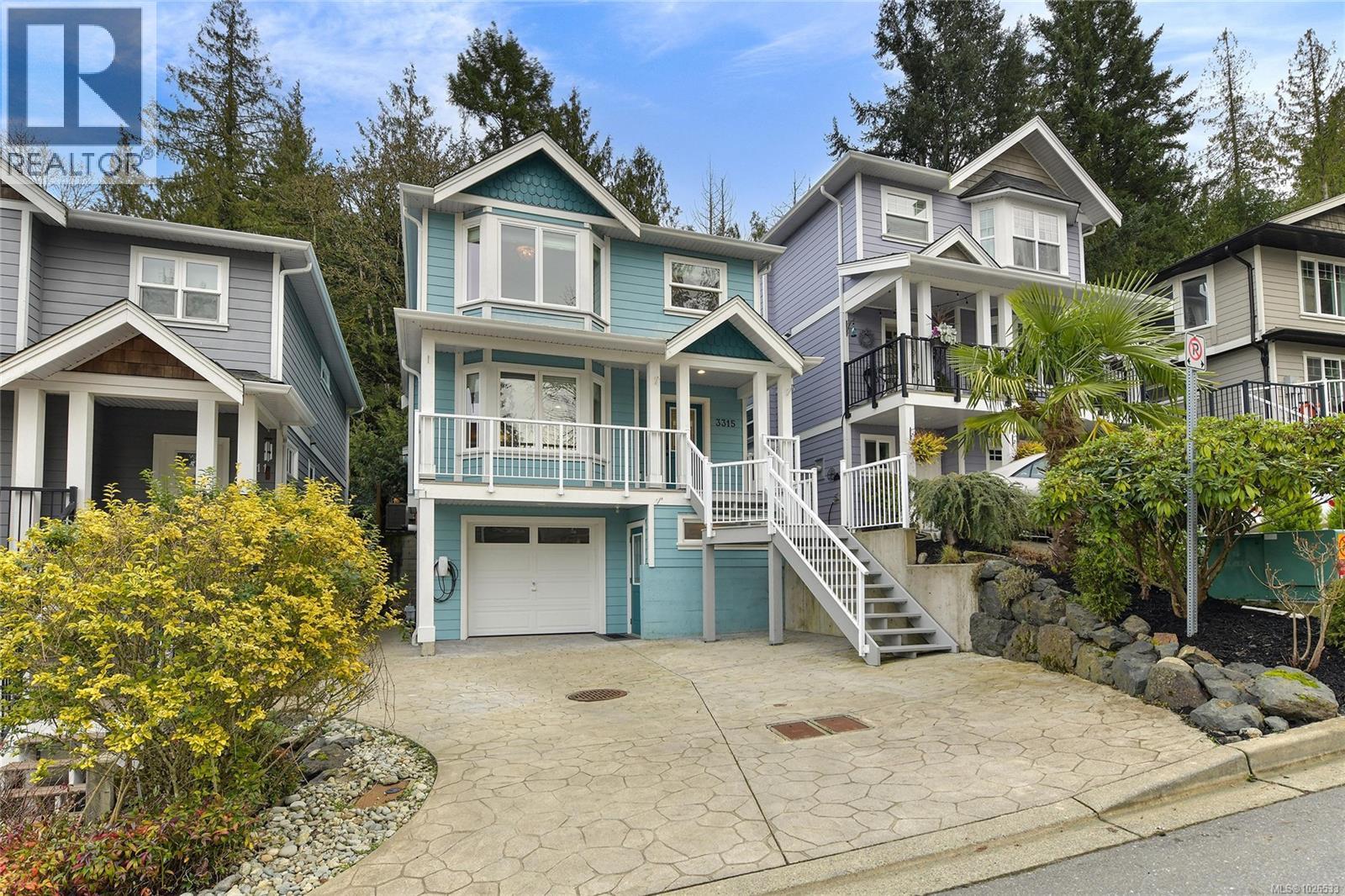 3315 Myles Mansell Rd, Langford