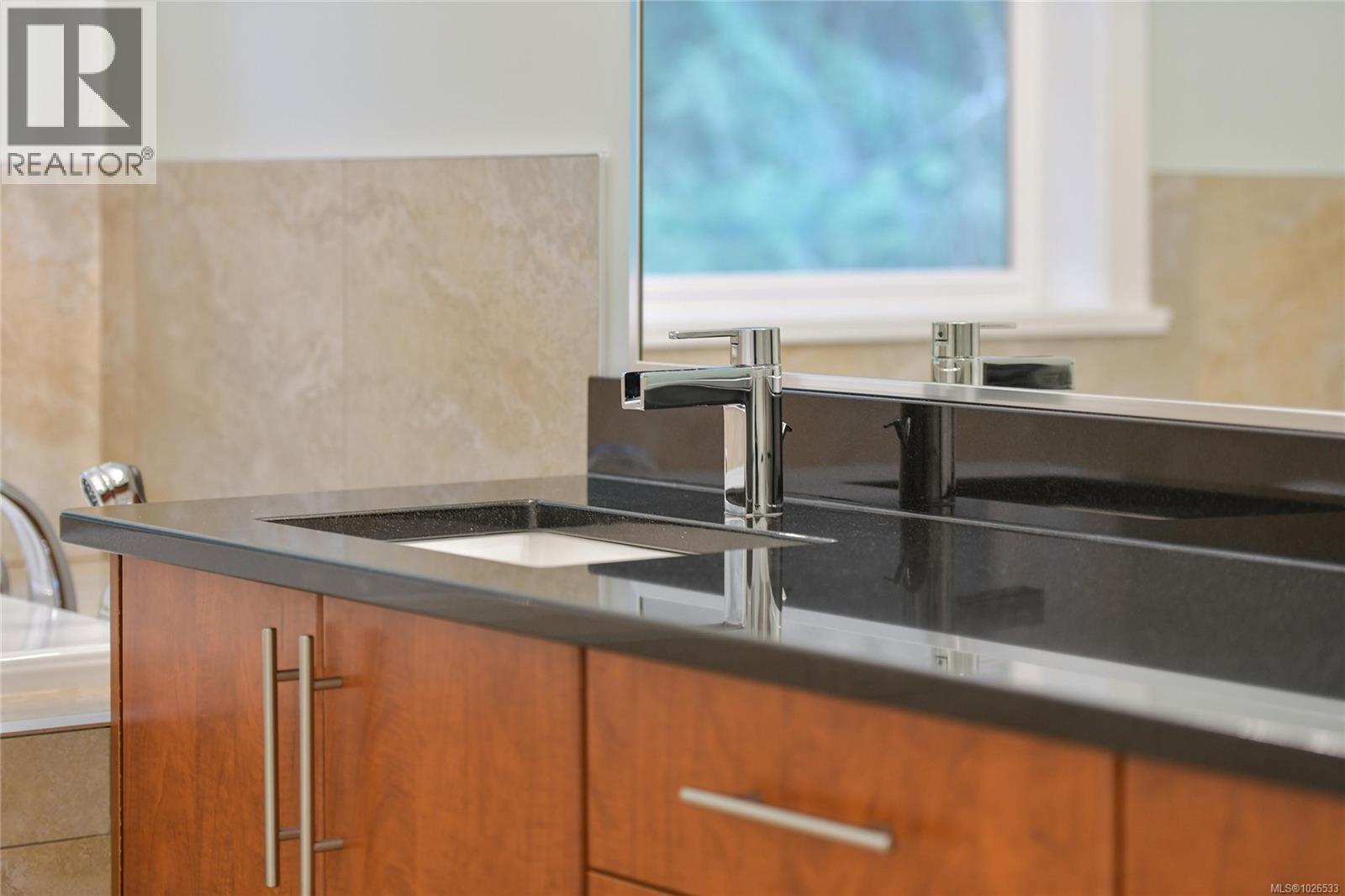 3315 Myles Mansell Rd, Langford