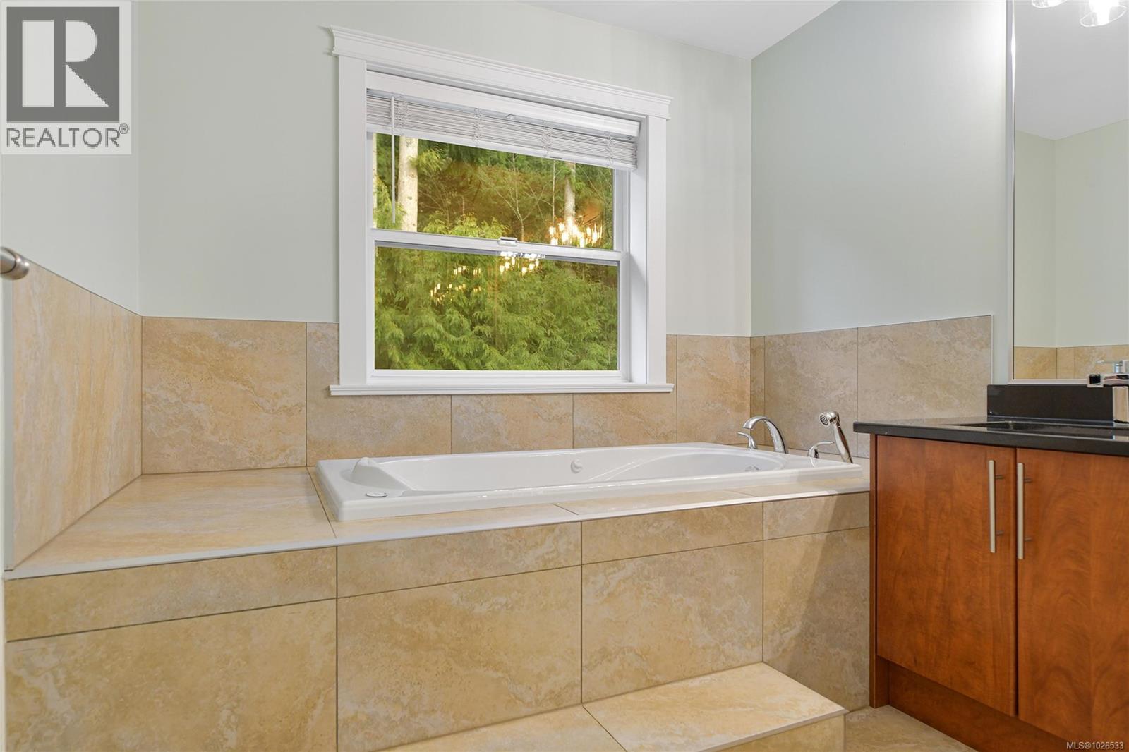 3315 Myles Mansell Rd, Langford