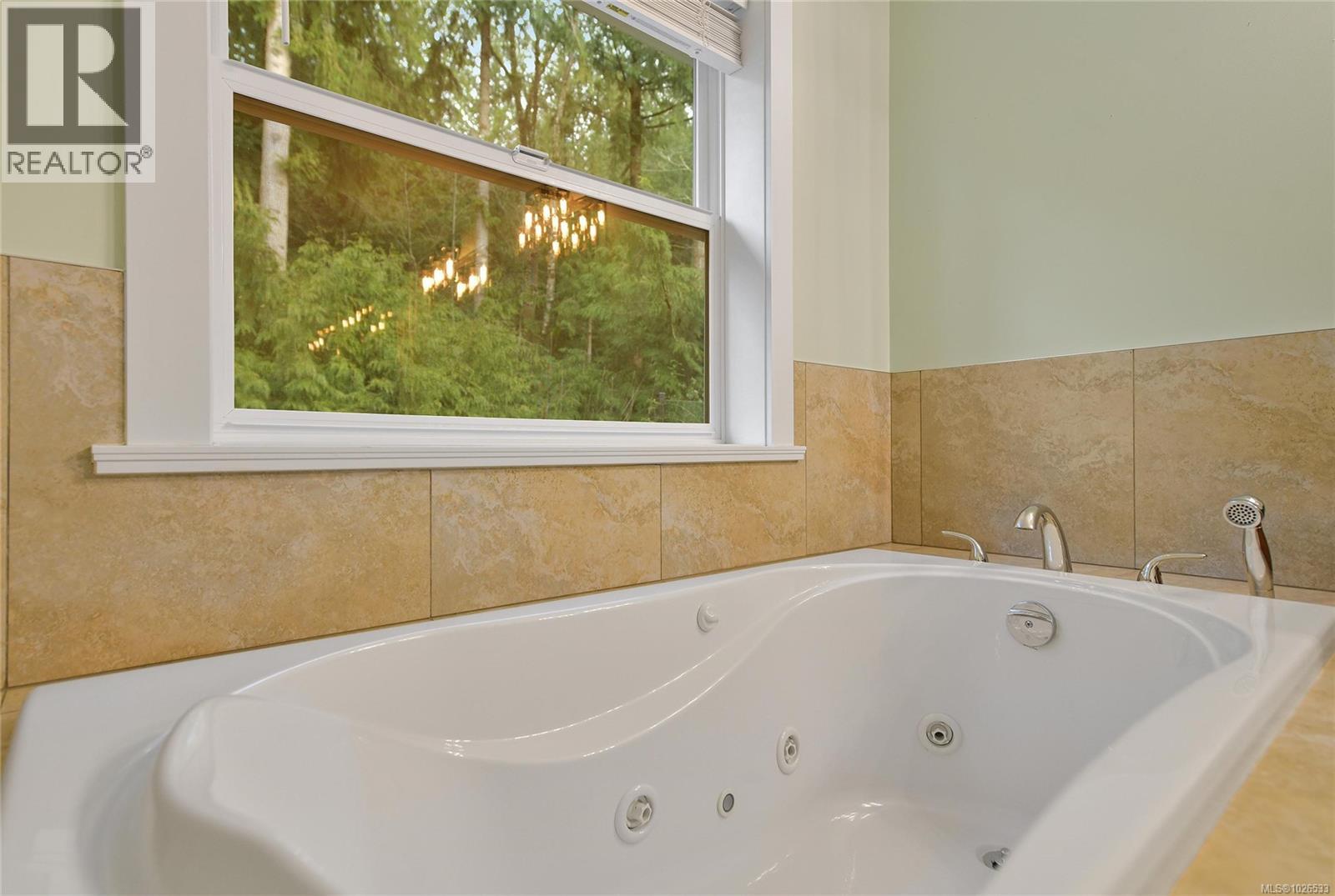 3315 Myles Mansell Rd, Langford